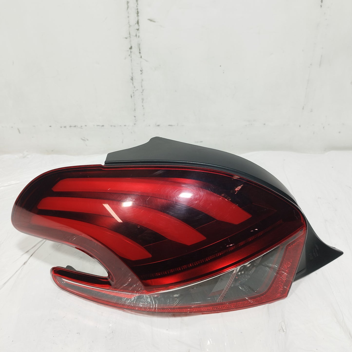 Fanale posteriore sx a Led Peugeot 208 I (A9) 2015-2019 Restyling ecoAC15452