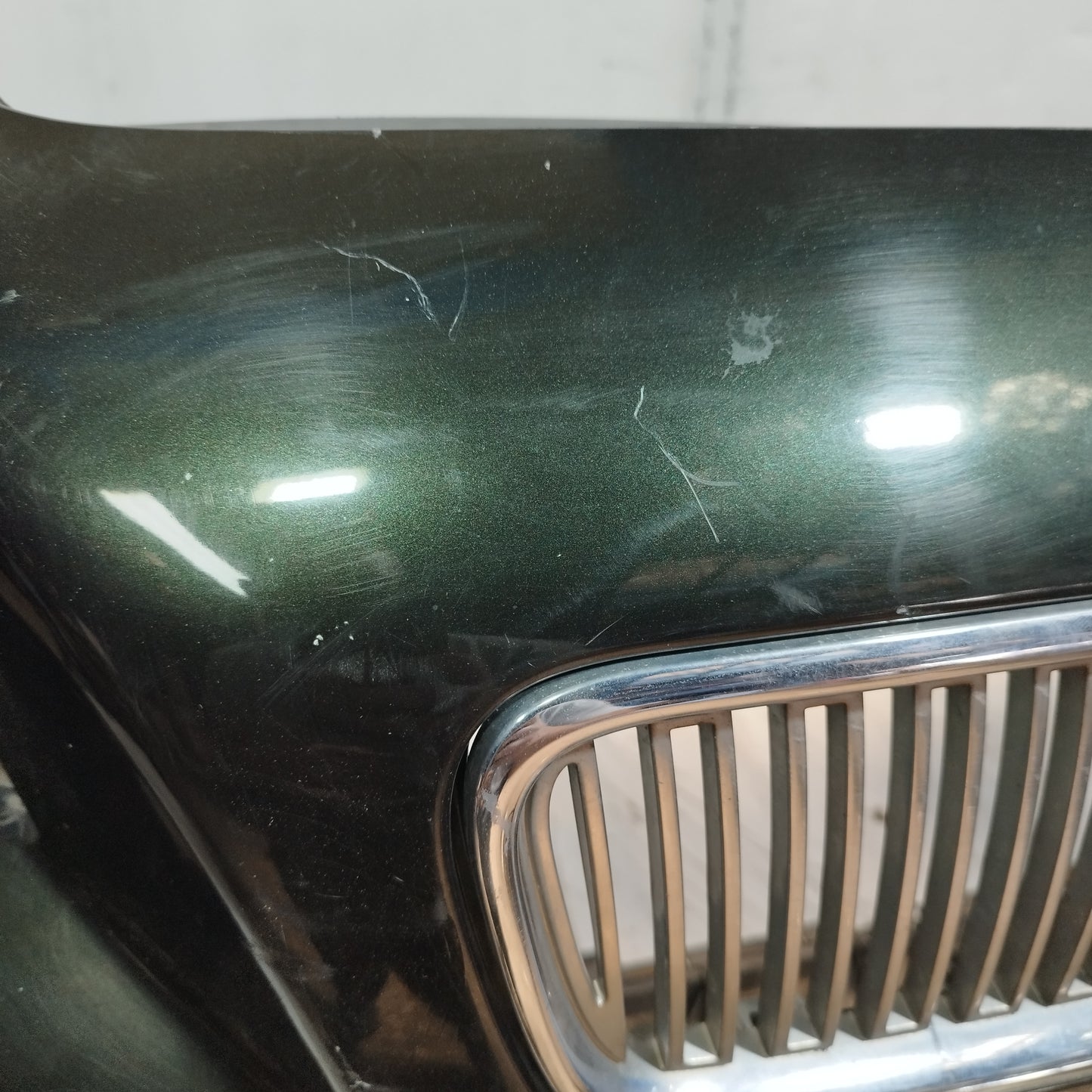 Paraurti anteriore verde Volvo V50 2004-2007 cod: 30657005 ecoAC16402