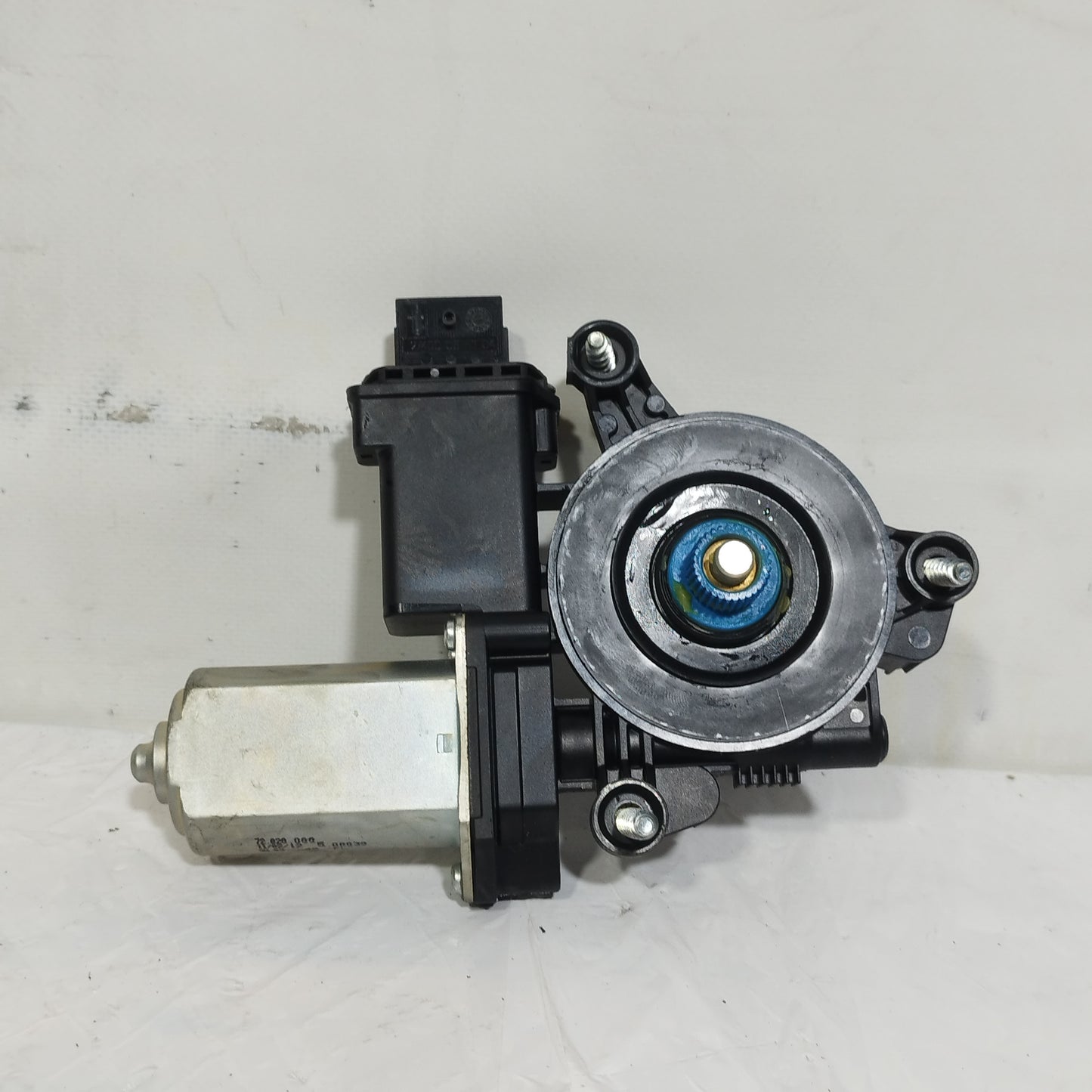 Motorino alzacristalli anteriore sx Alfa Romeo Giulietta 2015 cod: 1060735 ecoAC14692