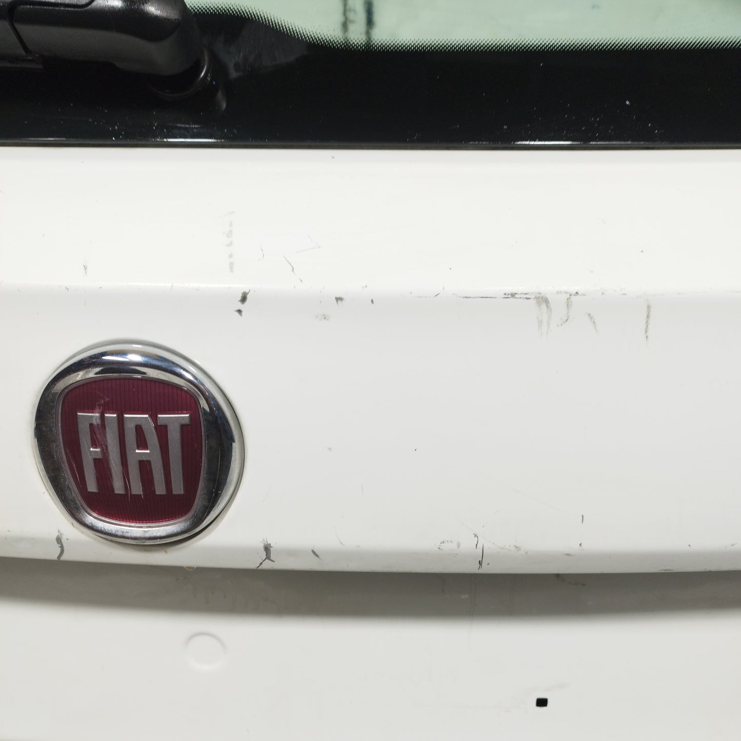 Weißer Fiat Tipo Schrägheck 2017 ecoAC11210