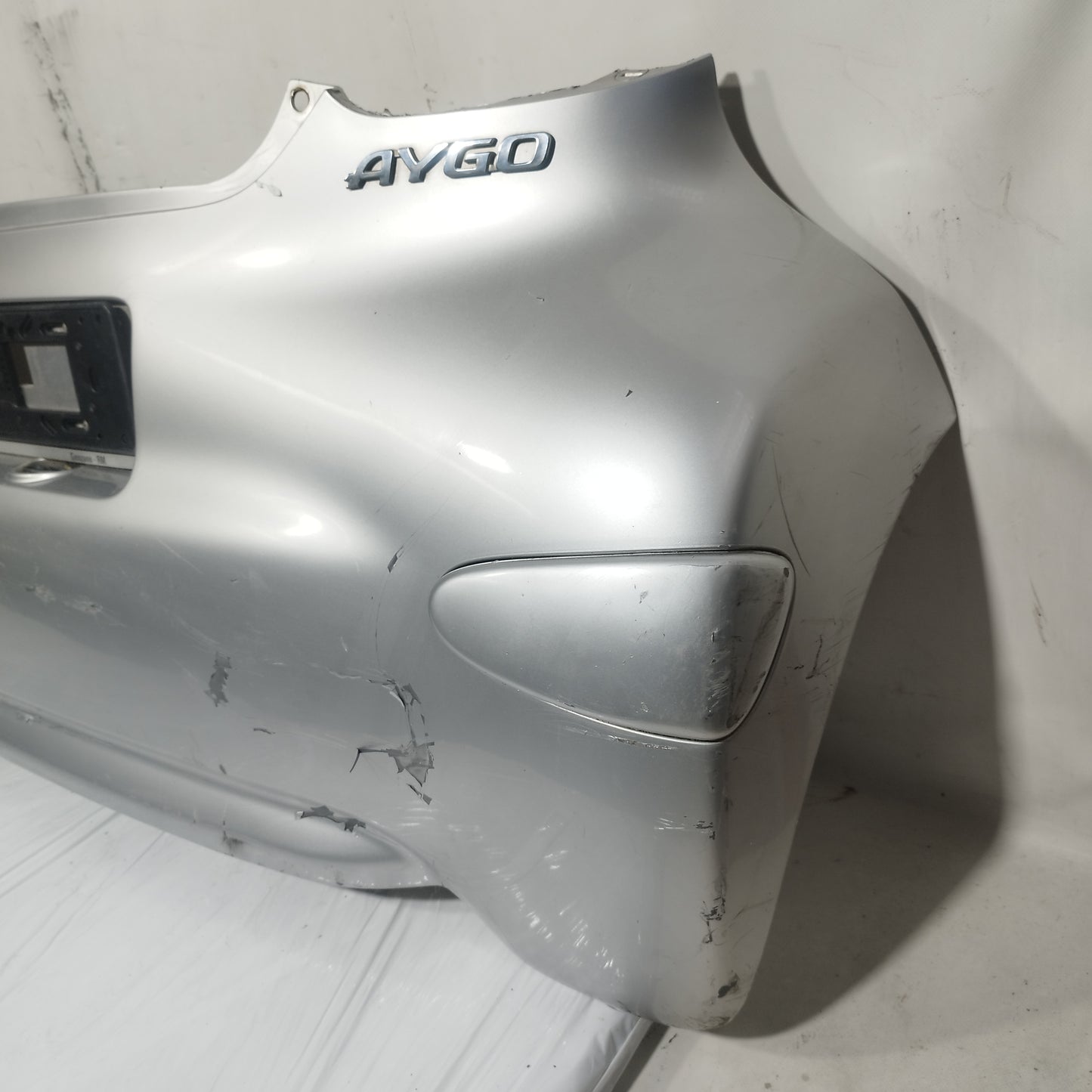Paraurti posteriore grigio Toyota Aygo 2005-2014 cod: 52159-0H030 ecoAC16146