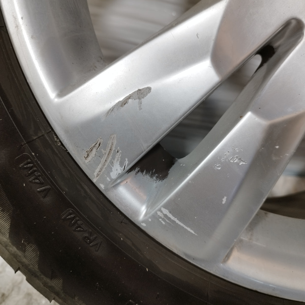 Cerchi in lega con gomme Peugeot 5008 I serie (T8) 2009-2016 ecoAC16910