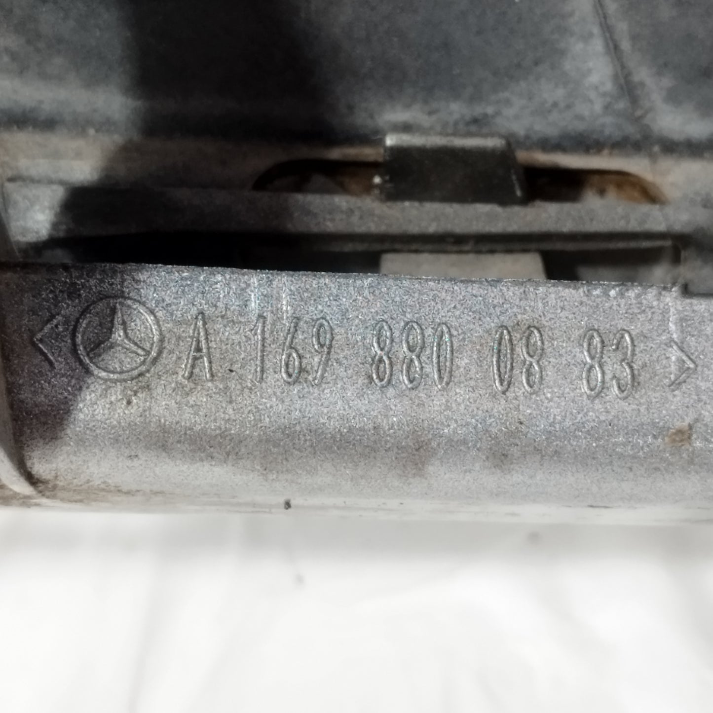 Mascherina centrale Mercedes Classe B W245 2008 Cod: A1698800883 ecoAC14273