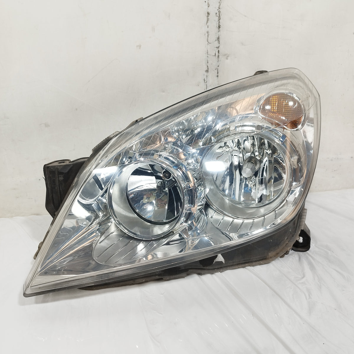 Fanale anteriore sx Opel Astra H anno 2004-2010 ecoAC16749