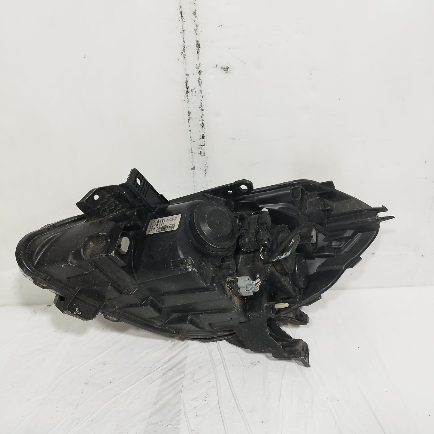 Fanale anteriore dx Renault Clio 2009-2012 Restyling cod: 8200892498 ecoAC15125
