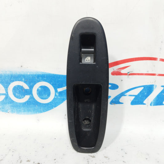 Pulsantiera anteriore dx Alfa Romeo 159 2008 Cod: 156079596 ecoAC9742