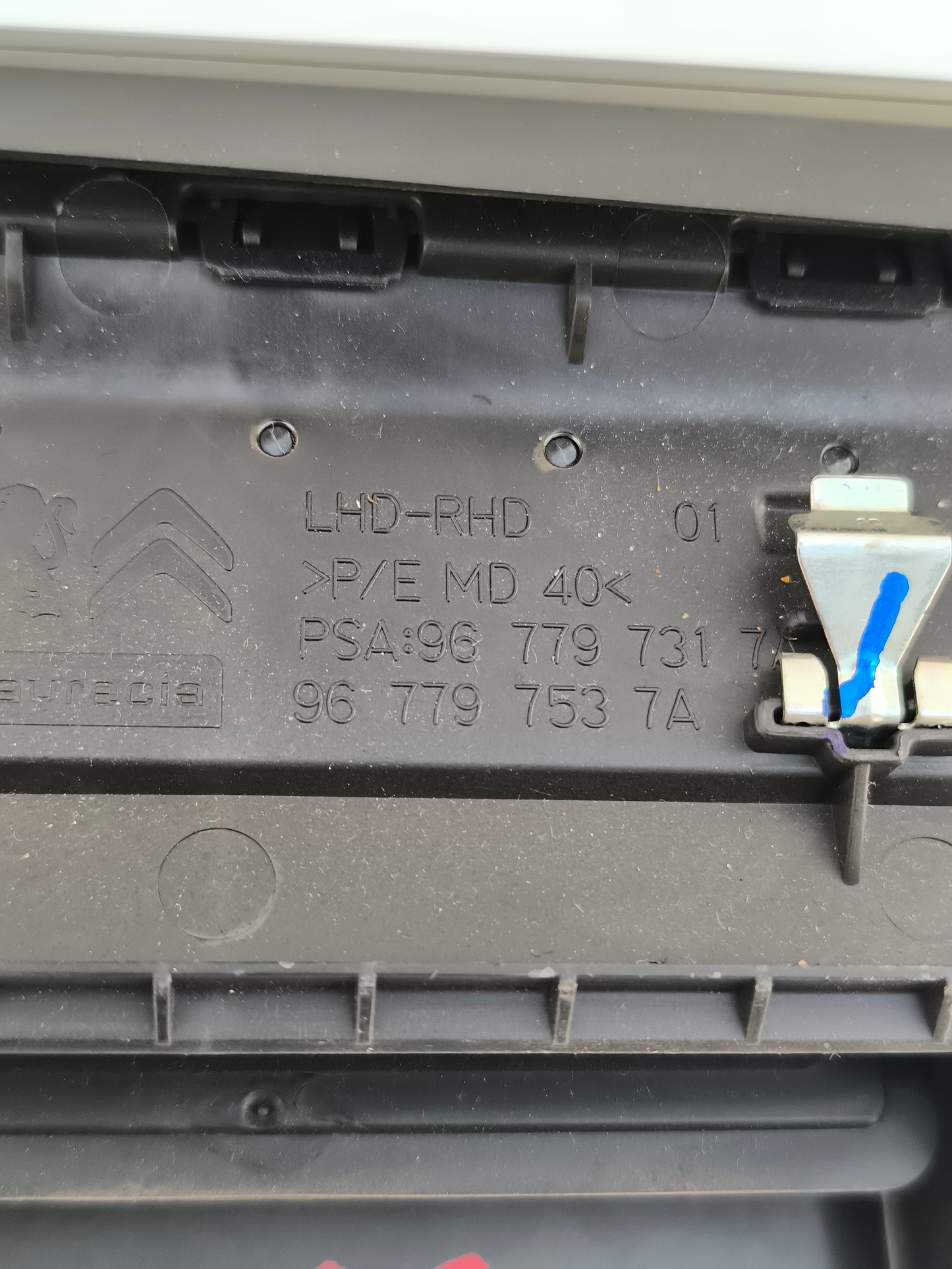 Zentrale Lüftungsdüsen Citroen C4 Picasso Code 967797317A ecoAG7605