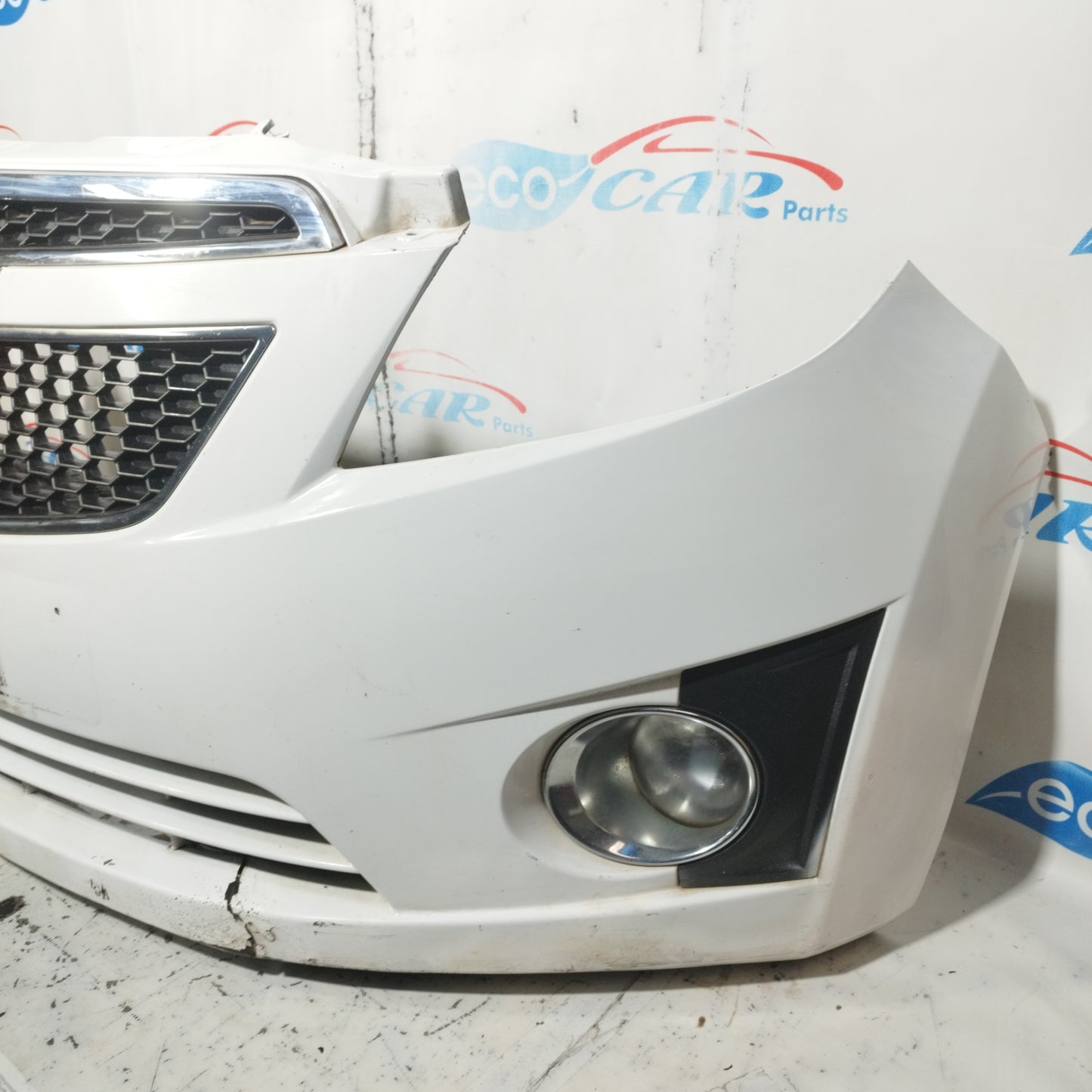White Front Bumper Chevrolet Spark 2011 ecoAC9702