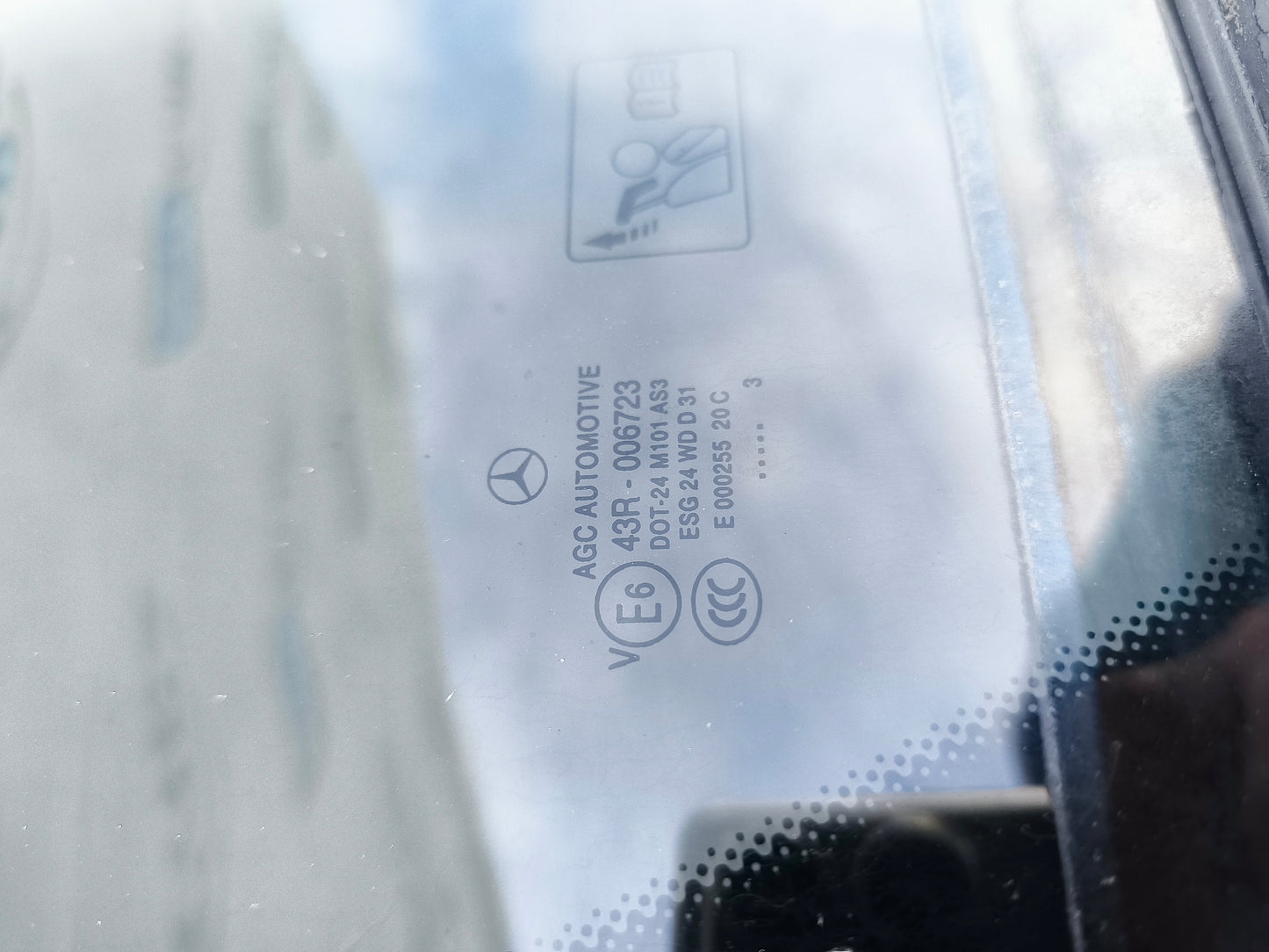 Feststehende Scheibe / Heckabweiser rechts Mercedes A-Klasse W176 ecoAG6016