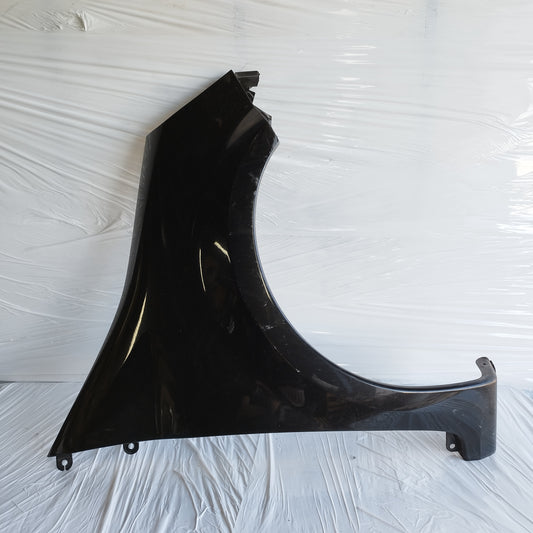 Parafango anteriore dx nero Renault Modus 2008-2013 ecoAC17277