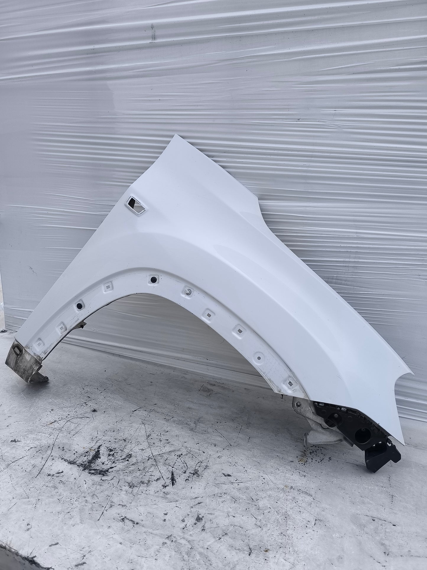 Parafango dx bianco Chevrolet Orlando anno 2011-2015 ecoAG8209