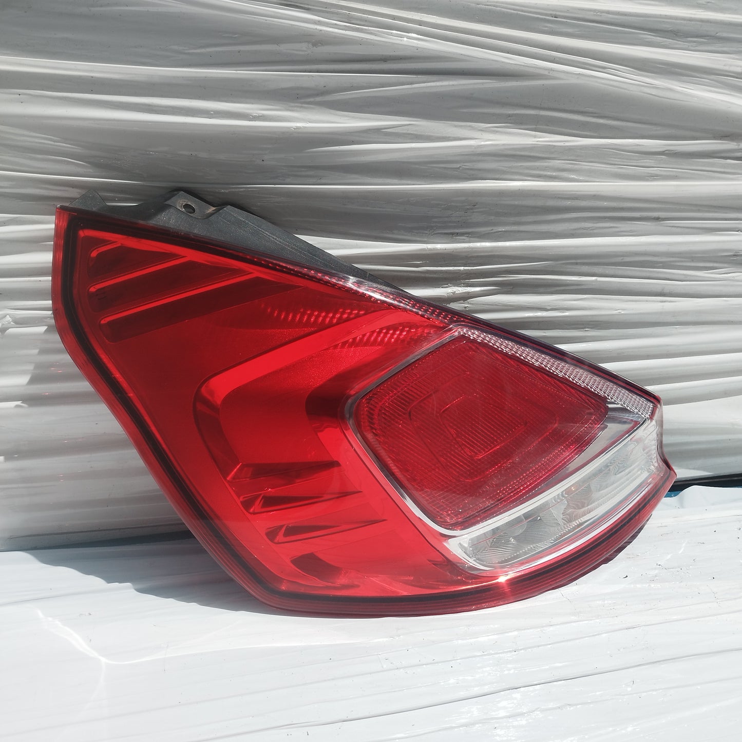 Fanale posteriore sx Ford Fiesta 2012 cod: C1BB-13405-A ecoDM219