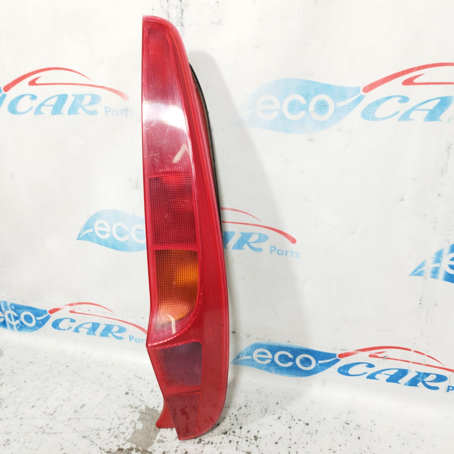 Rear light right Fiat Punto 2000 ecoAC9821