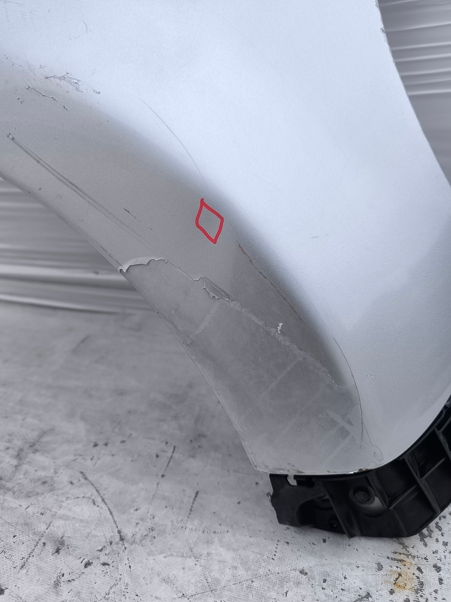 Parafango dx Peugeot 107 grigio argento ecoAG8223