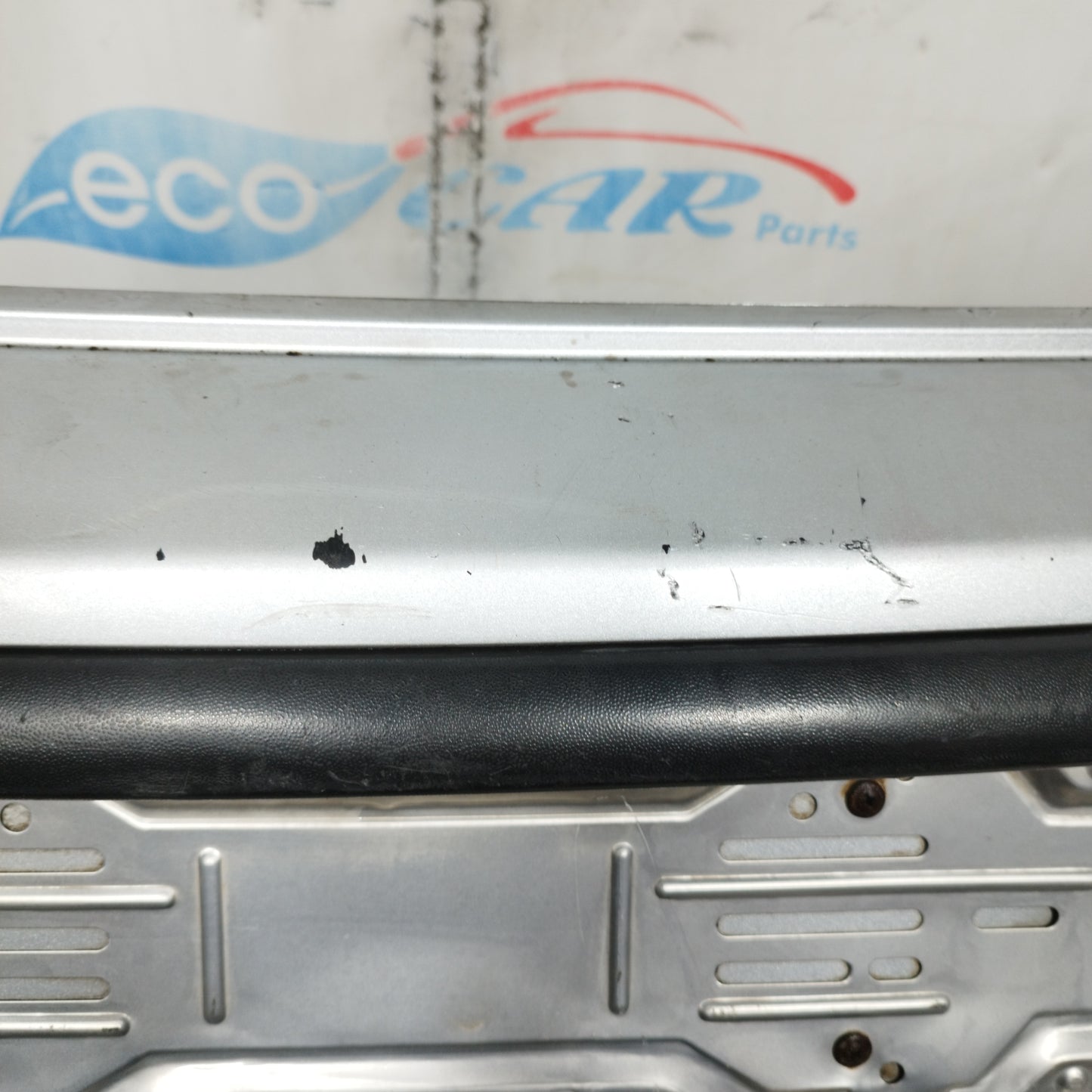 Paraurti posteriore grigio chiaro  Volkswagen Polo 2005 ecoAC9732