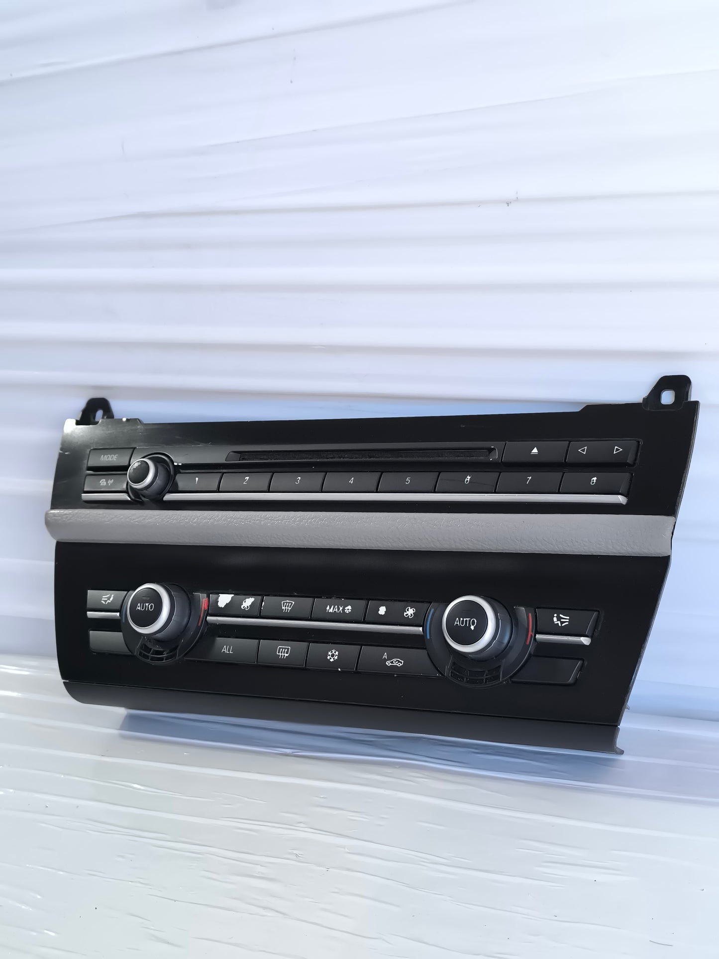 Pulsantiera comandi clima e autoradio Bmw serie 5 F10 / F11 2010-2013 cod: 9241239-01 ecoAG8519