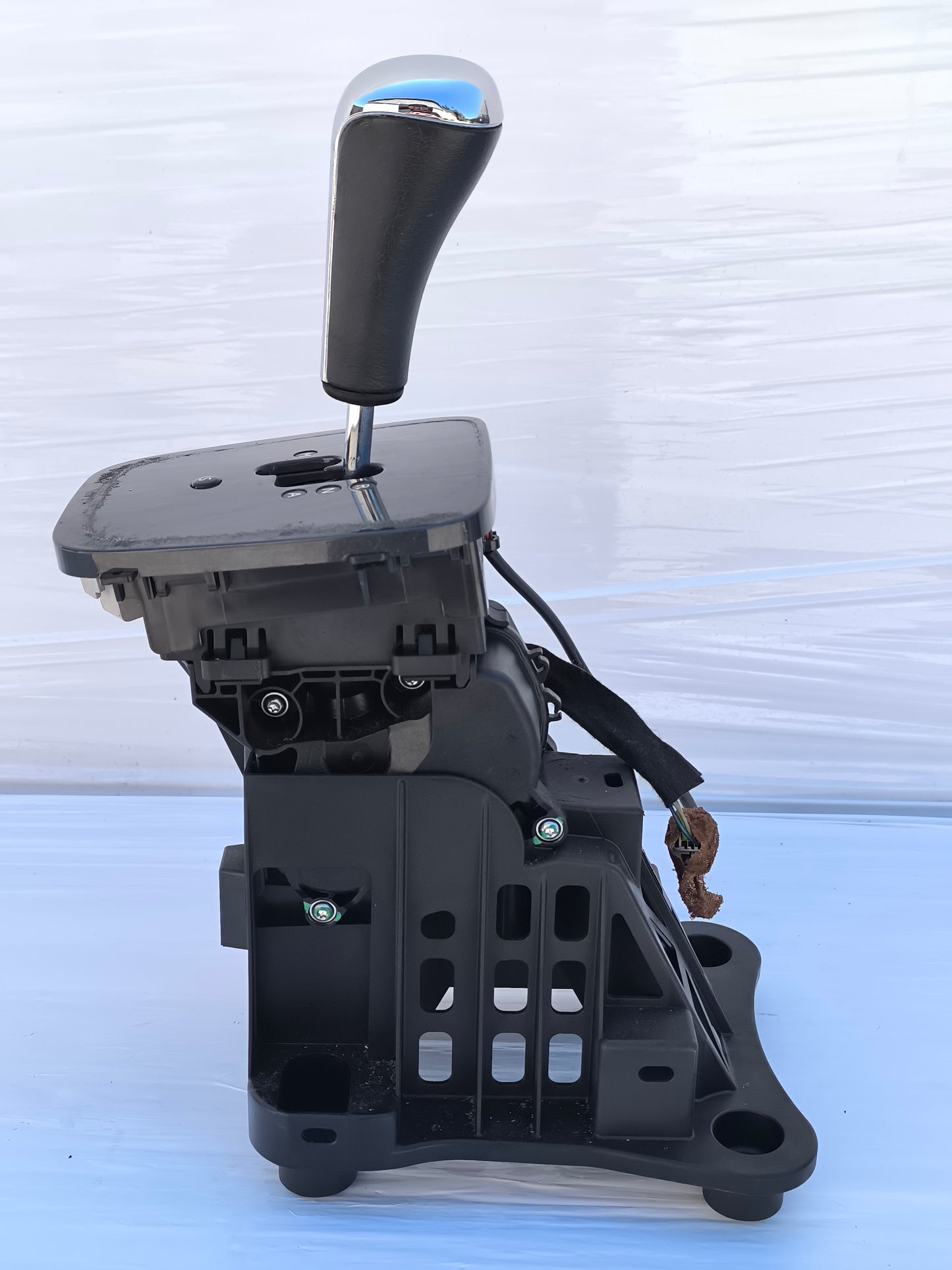 Leva cambio automatico Peugeot 3008 1.6 D anno 2013 cod: 9687024580 ecoAG8316