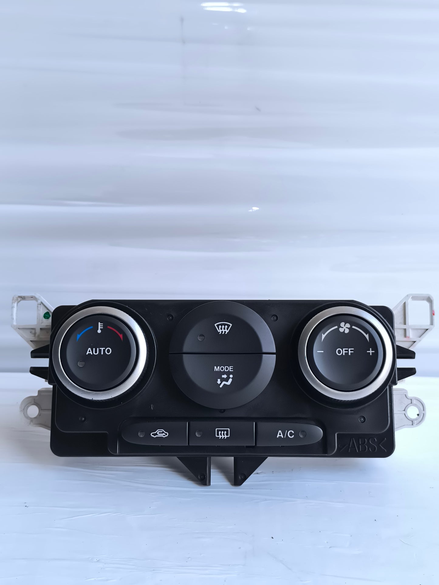 Pulsantiera comandi clima Mazda CX-7 (ER) anno 2009-2013 cod: K1900eh64 ecoAG8575