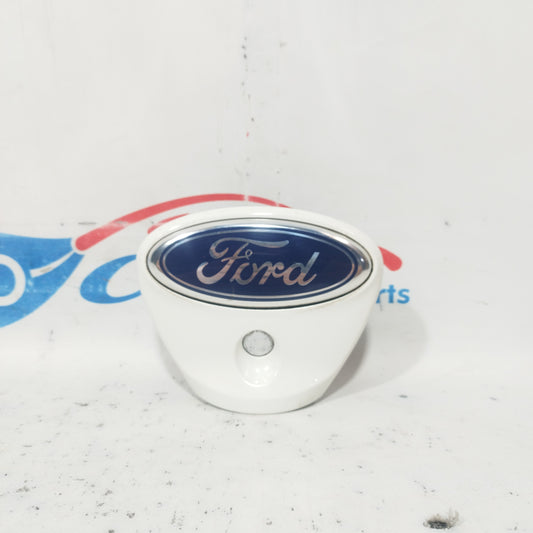 White tailgate handle Ford Ka 2014 ecoAC9433