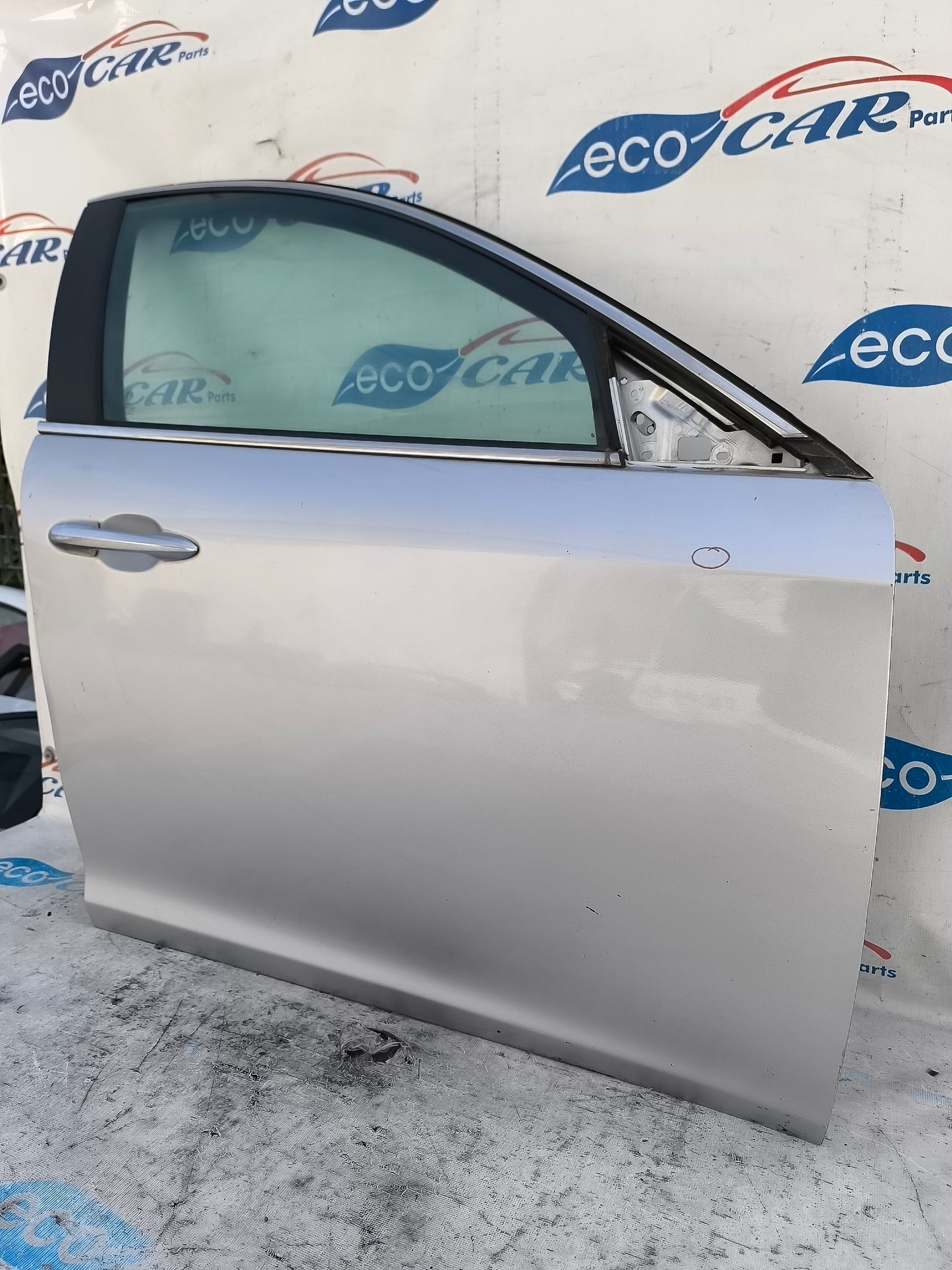 Front door right silver grey Alfa Romeo Giulietta ecoAG5918