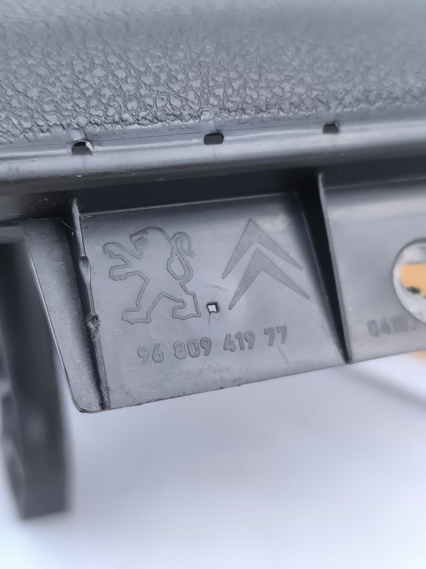 Sportellino cassetto portaoggetti Citroën Berlingo anno 2009 Cod. 9680941977 ecoAG7150