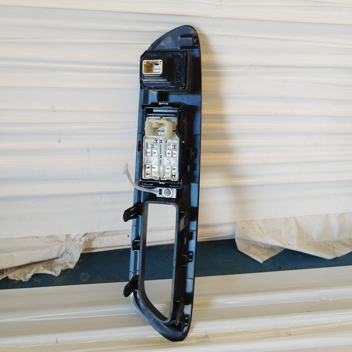 Pulsantiera alzacristalli anteriore sx Toyota Aygo X (AB70) 2022-2025 cod: 74232-0h060 ecoAC17539