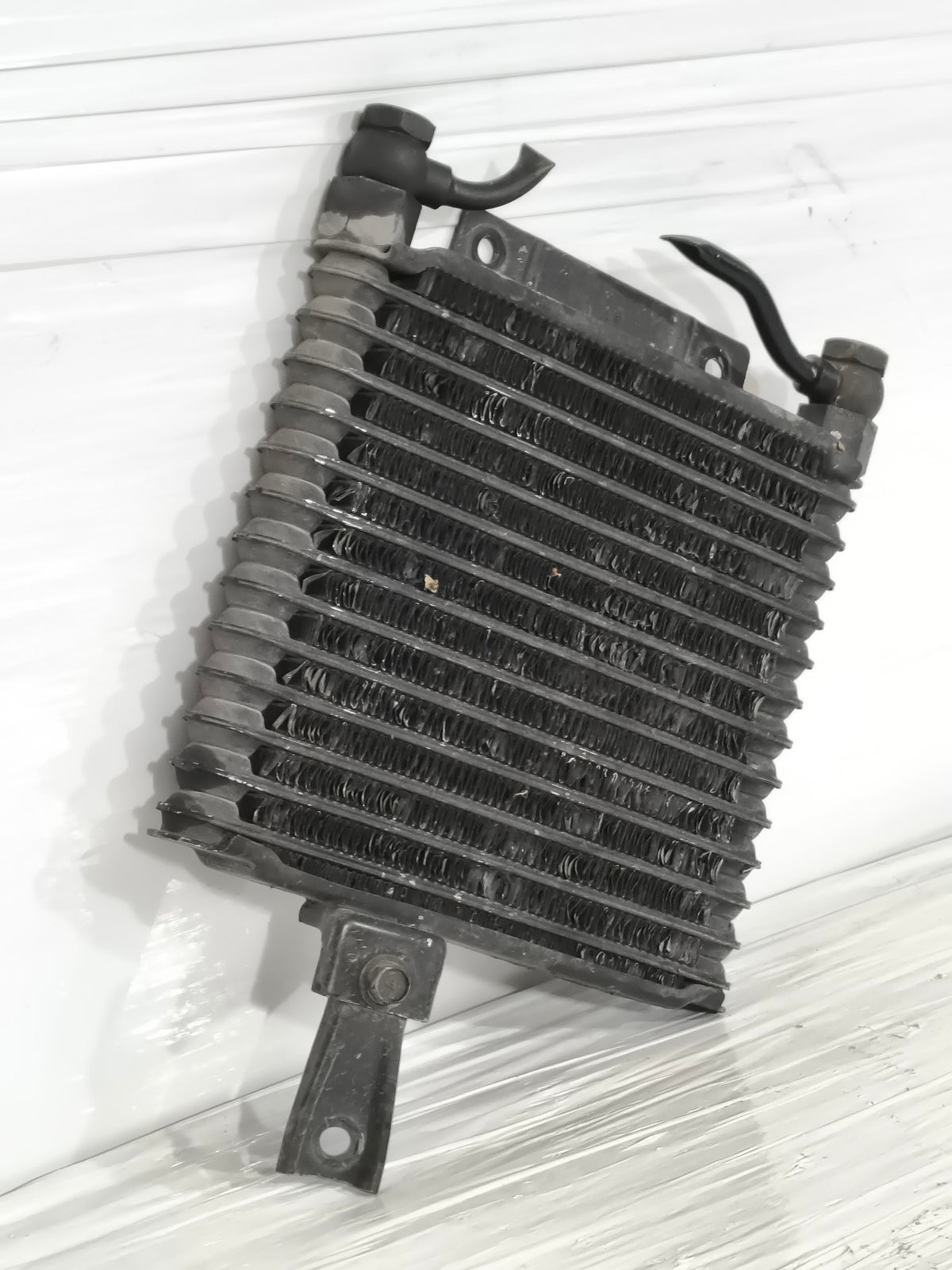 Radiatore olio Mitsubishi Pajero II (V20) 2.5 / 2.8 D anno 1997-2000 cod: 024100-8112 ecoAG9921