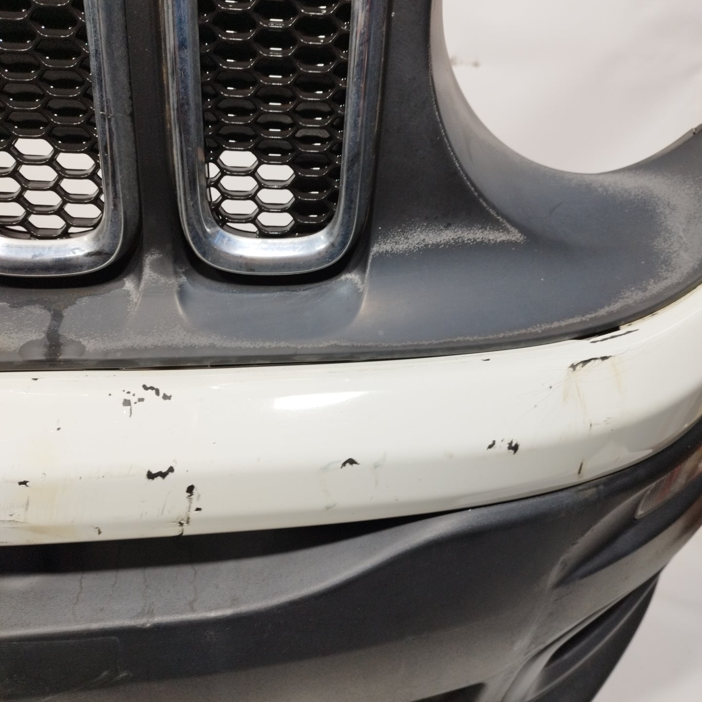 Jeep Renegade 2.0D 2016 ecoAC11478 Weiße Frontpartie