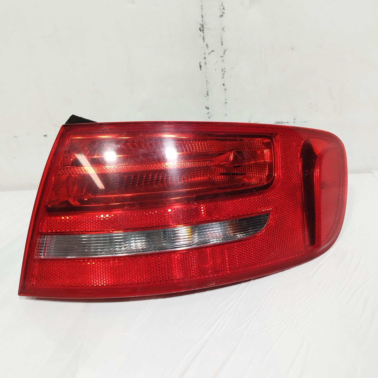 Fanale posteriore dx a Led Audi A4 B8 SW 2010 cod: 8k9945096 ecoAC15419