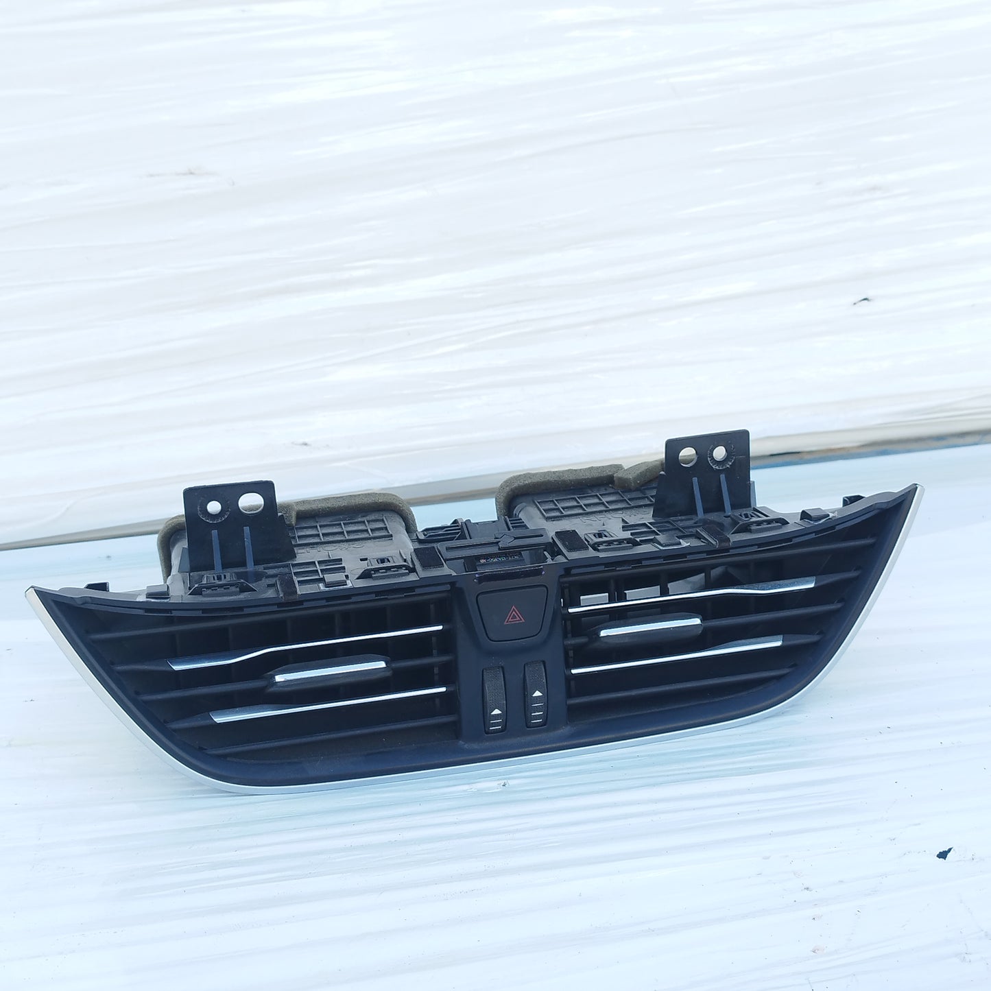 Bocchette aria Ford Focus 2020 cod: JX7B-19K617-AL3KPR ecoAC15686