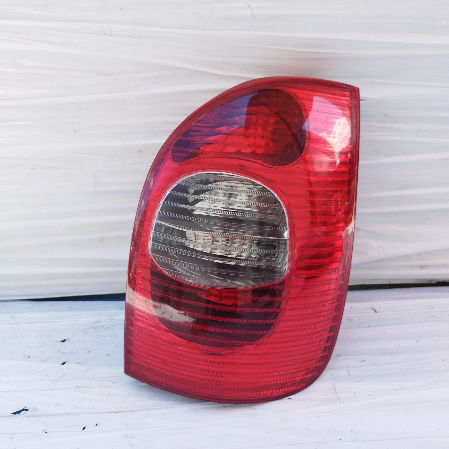 Fanale posteriore dx Citroen Xsara Picasso 2004 cod: 965000578002 ecoDM237