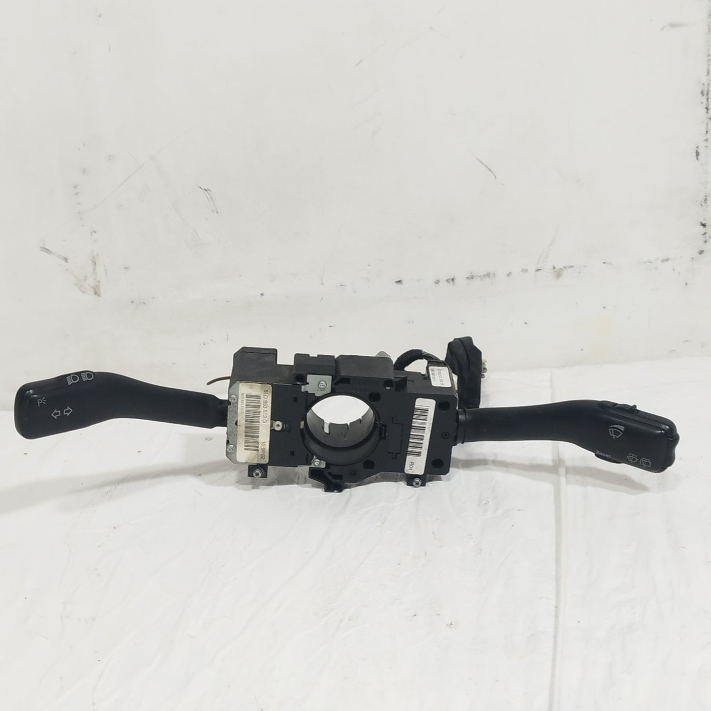 Devioluci Volkswagen Golf 4 2002 cod: 8l0953513g ecoAC14728