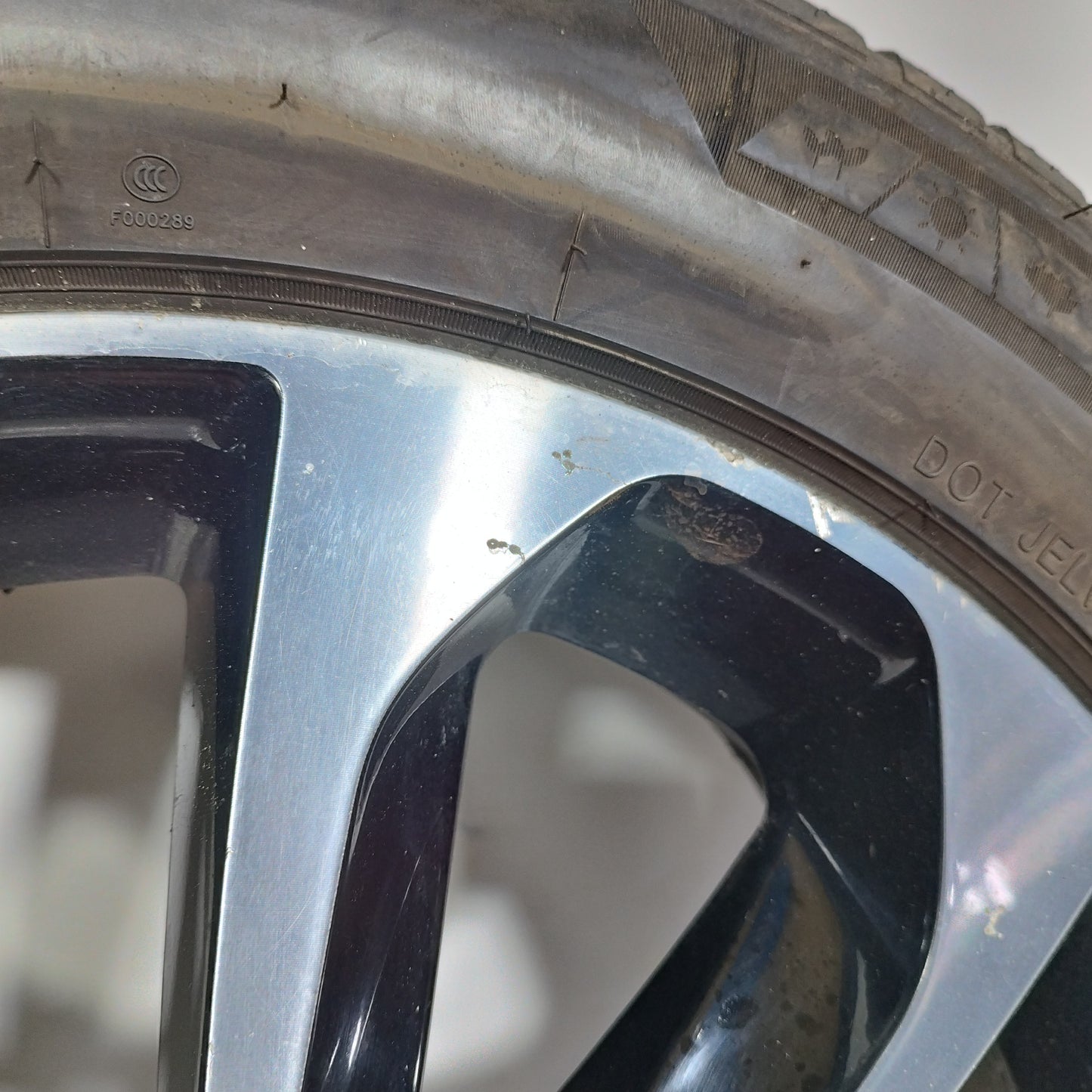 Cerchi in lega con gomme Nissan Qashqai 2012 ecoAC15024