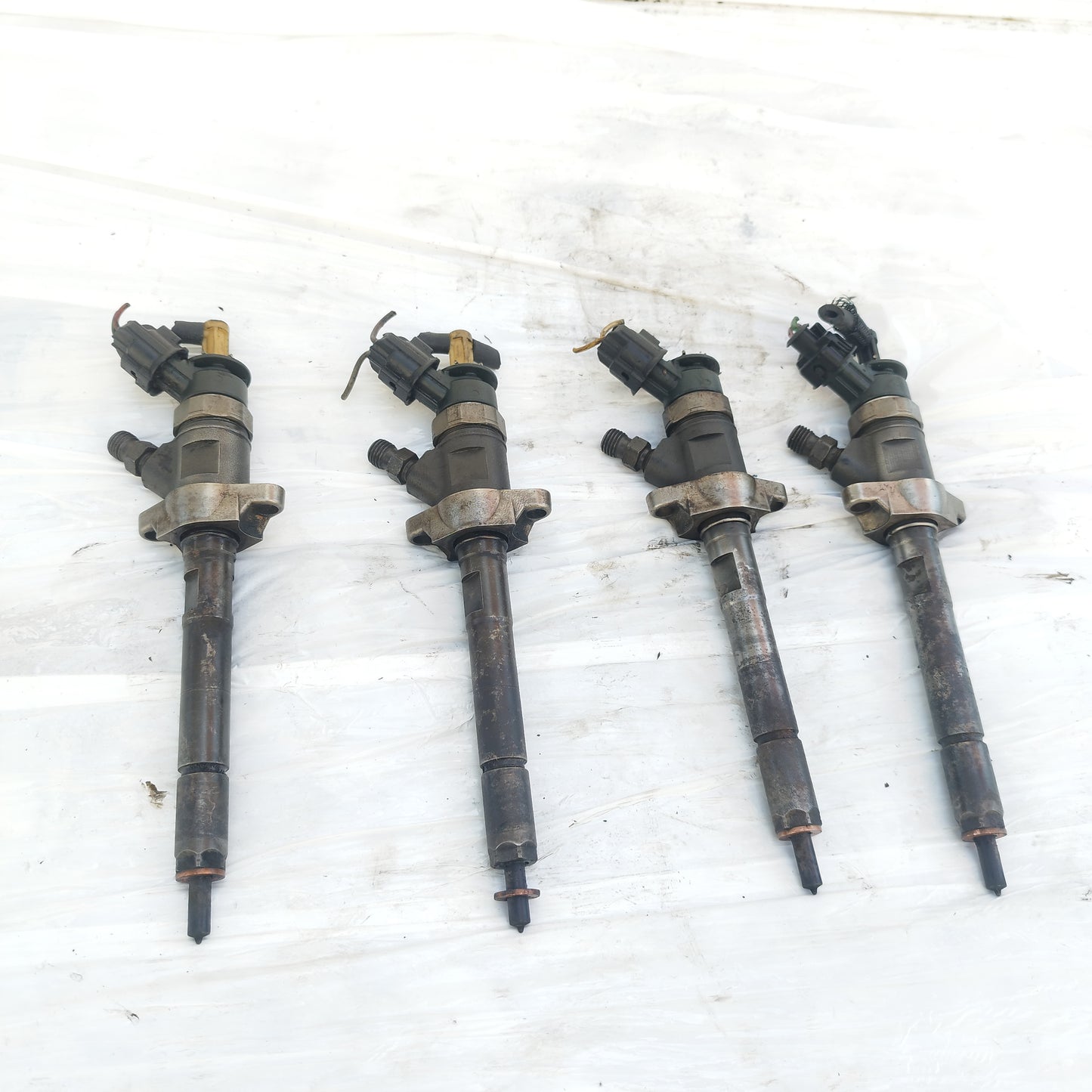 Iniettori Peugeot / Citroen 1.6 HDI 2008 cod: 0445110297 ecoAC16008