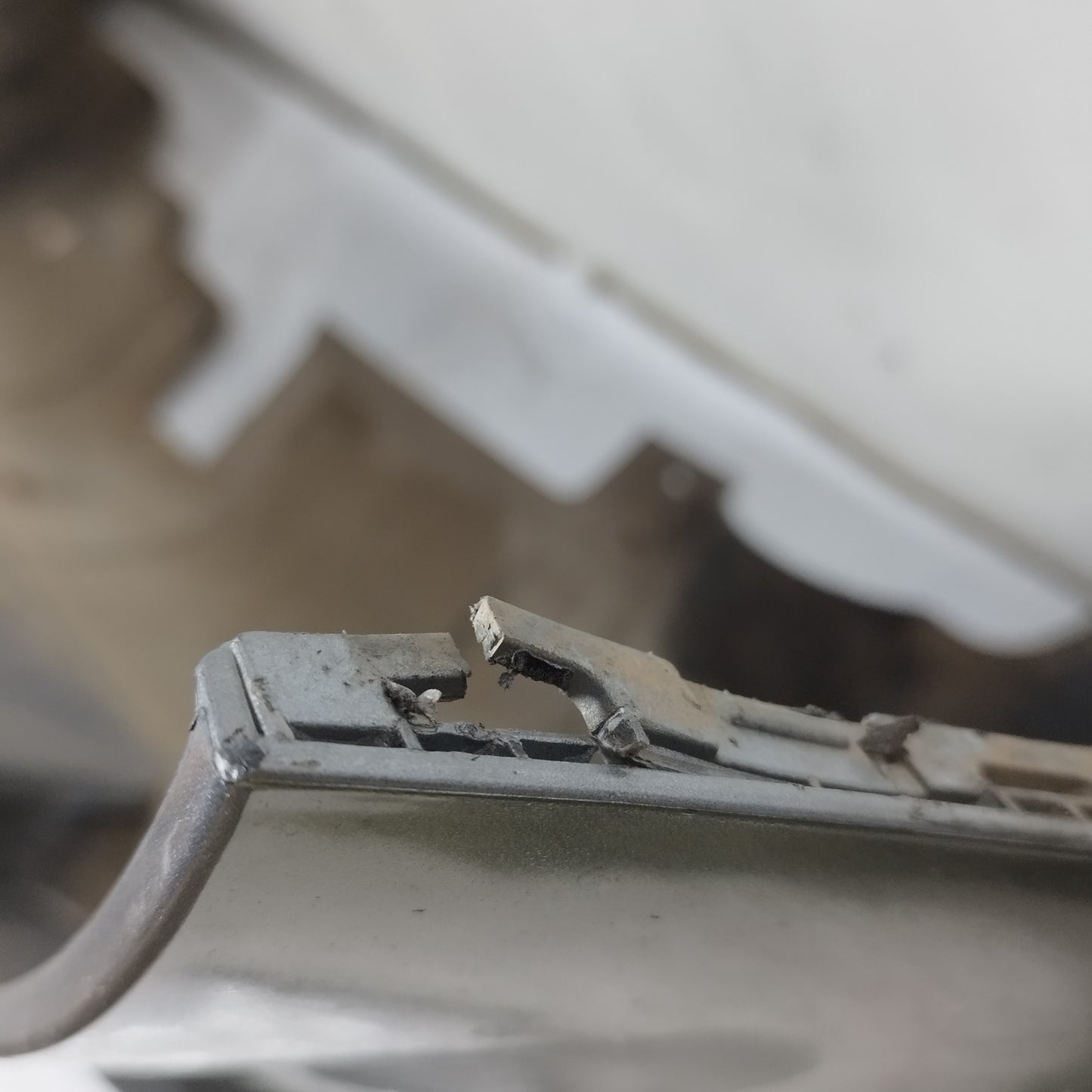 Paraurti posteriore grigio Fiat Sedici (189) 2009-2014 ecoAC16332