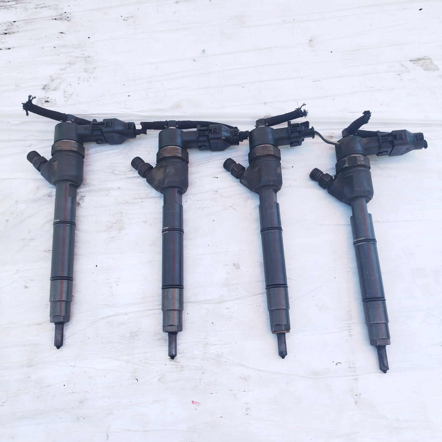 Iniettori Hyundai / Kia 1.5 / 1.6 CRDI 2005-2011 BOSCH cod: 0445110256 ecoAC16017