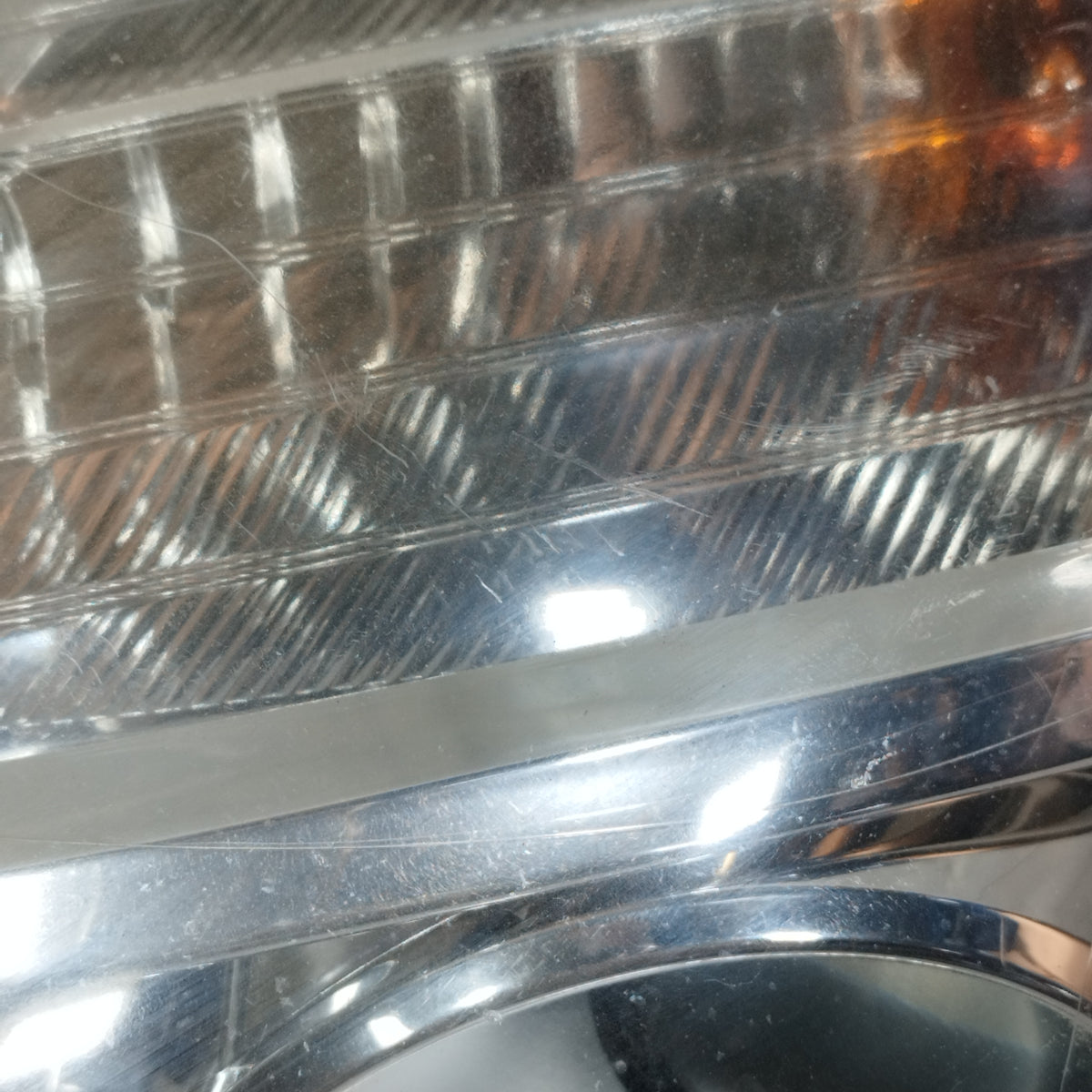 Fanale anteriore sx Renault Modus 2008-2012 Restyling cod: 8200658385 ecoAC16748
