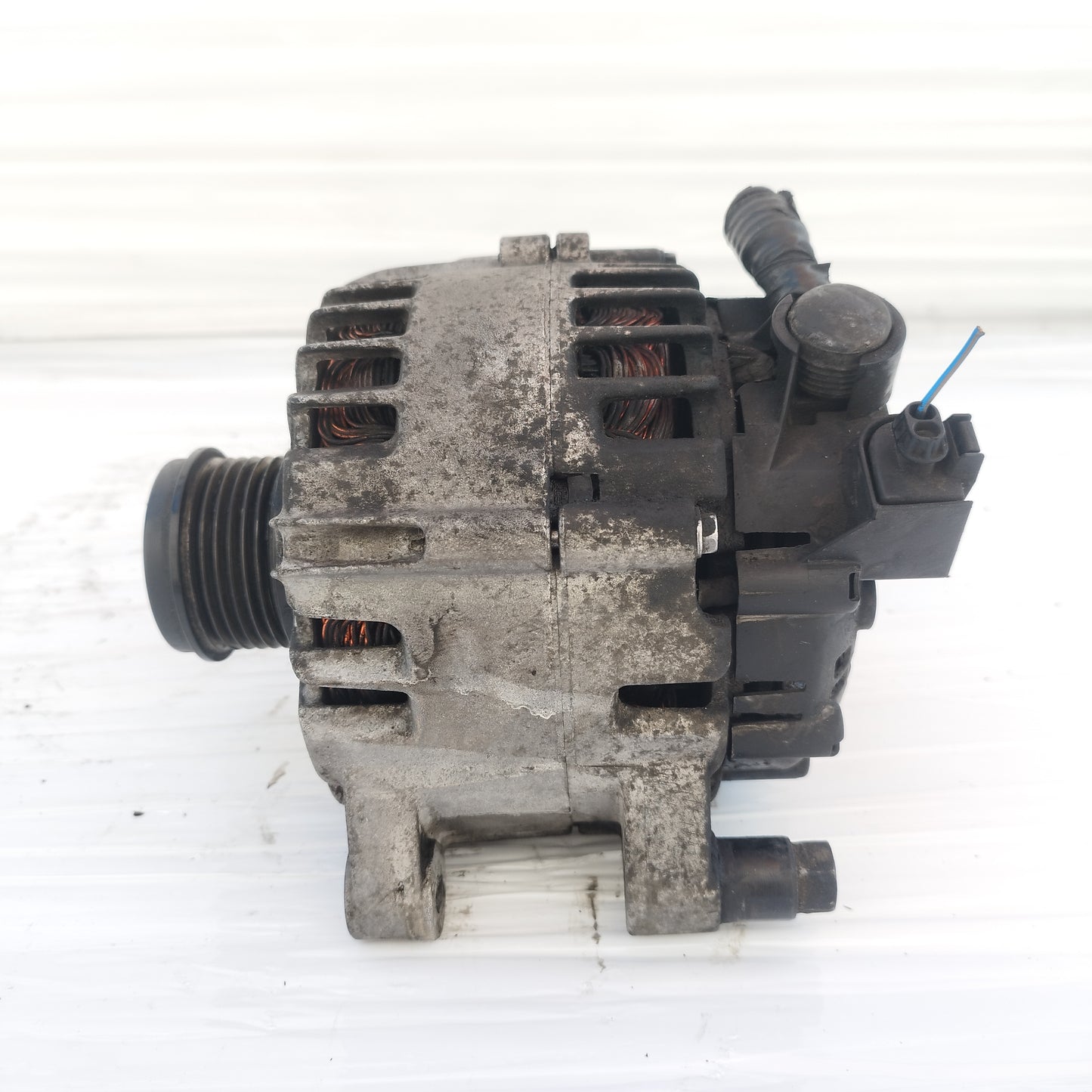 Alternatore Ford C-Max 2012 1 pin cod: AV6N-10300 ecoAC15979