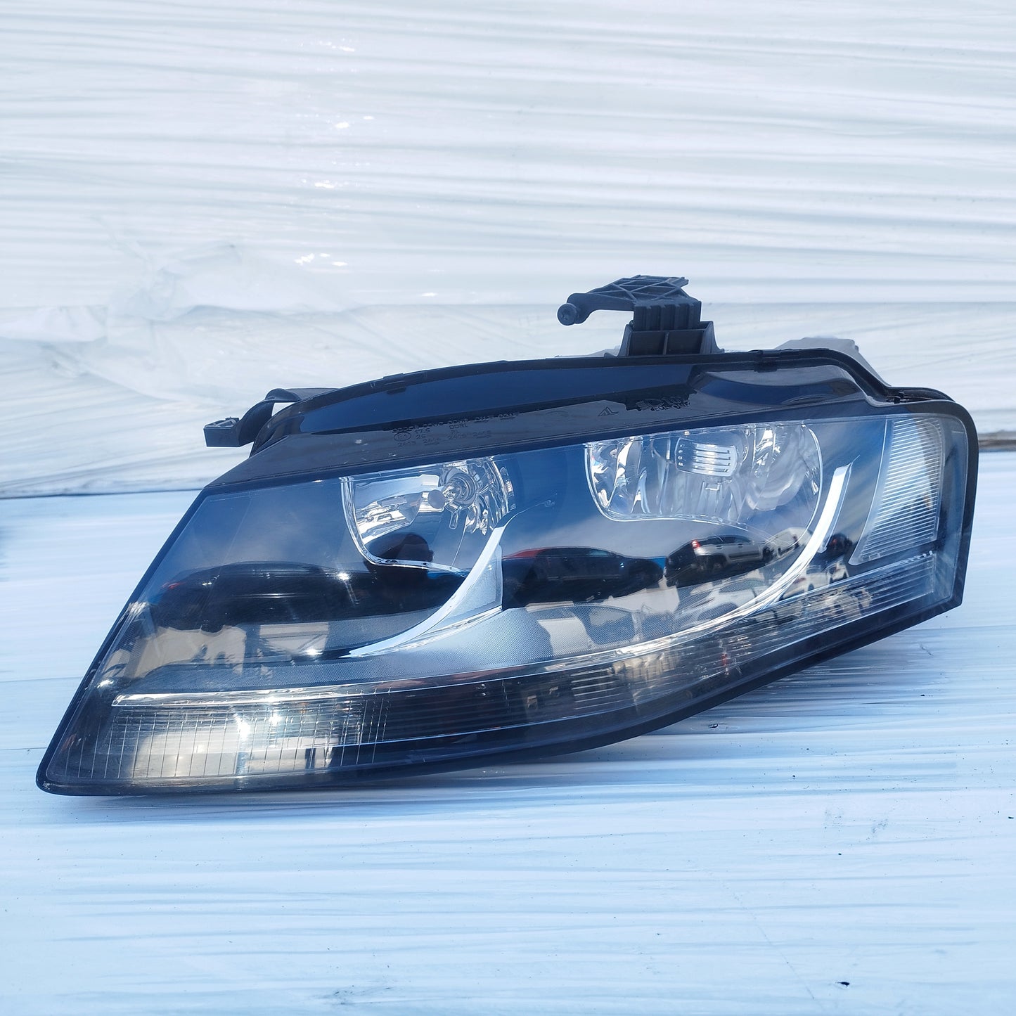 Fanale anteriore sx Audi A4 2010 cod: 1307022852 ecoDM170
