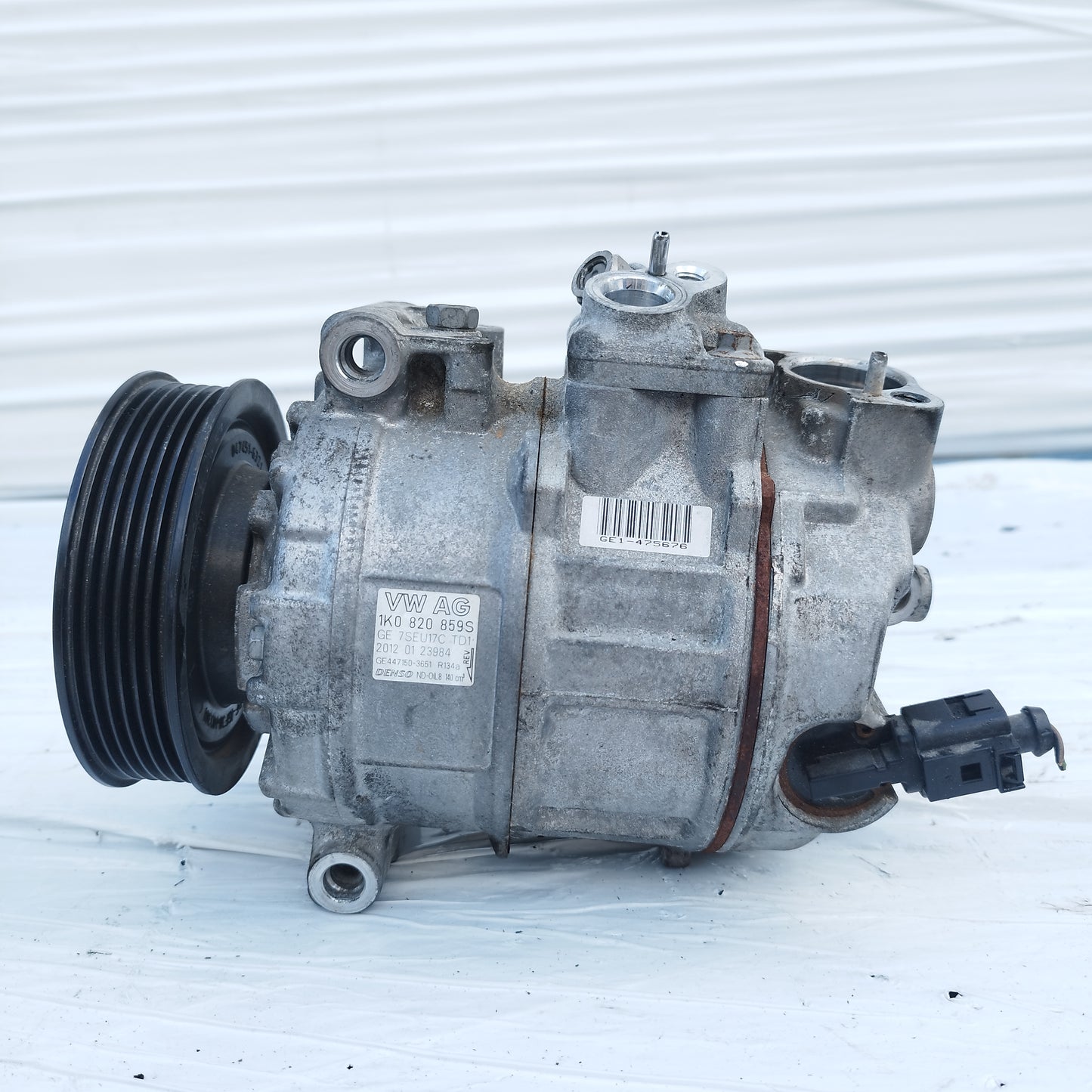 Compressore a / c Seat Leon II (1p) 2.0 TB 2005-2012 2 pin cod: 1K0820859S ecoAC15882