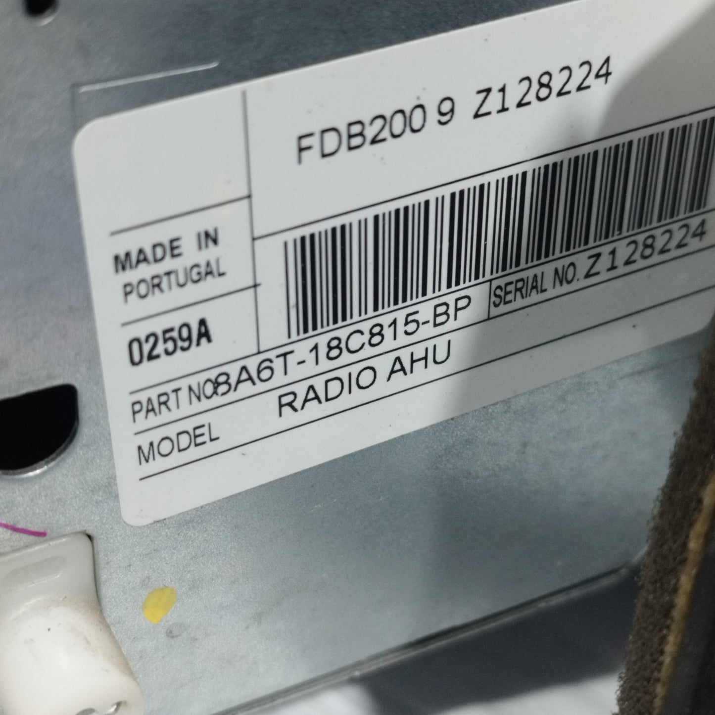 Autoradio Ford Fiesta 2010 Cod: 8A6T-18C815-BP ecoAC11007