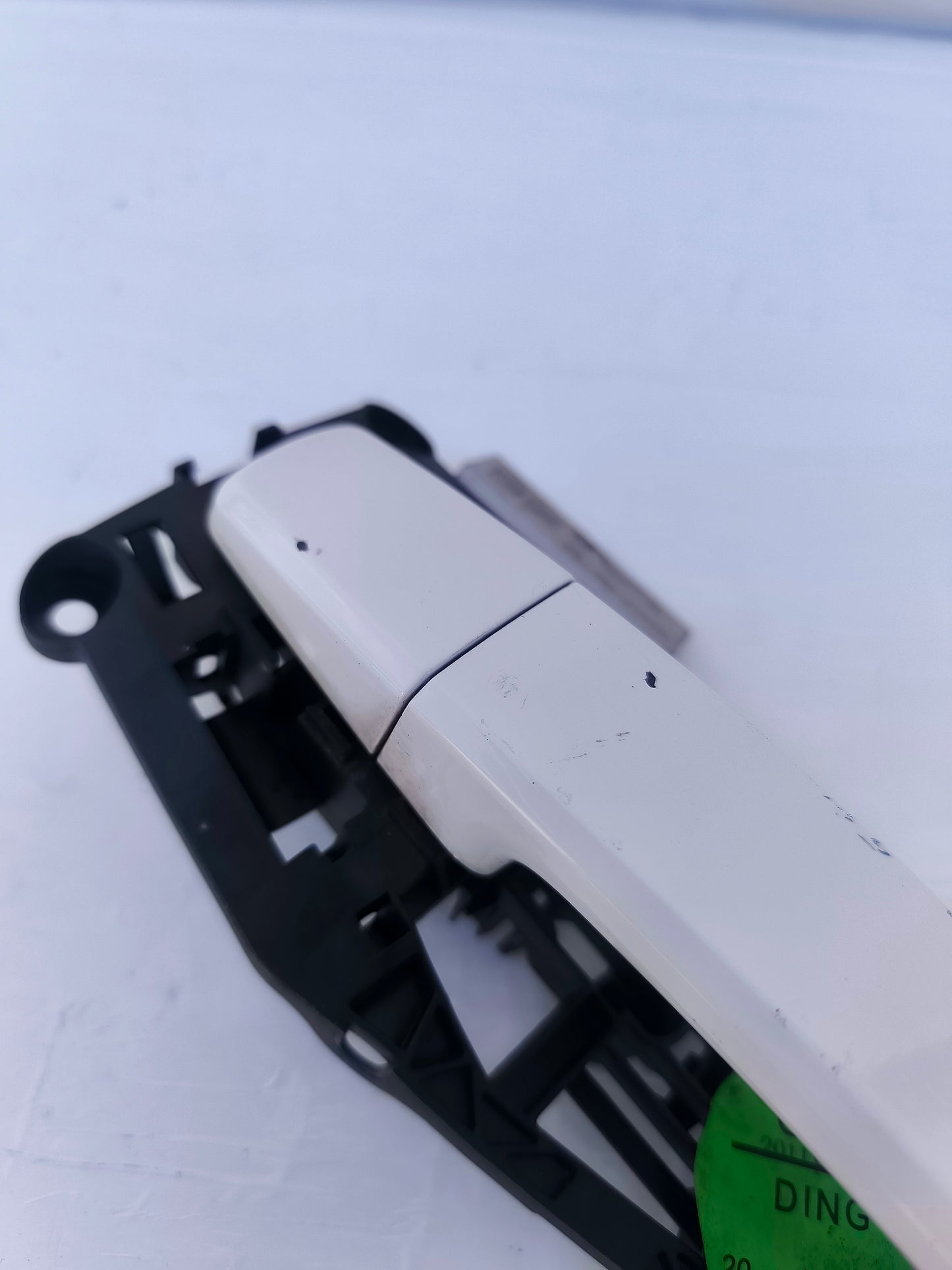 Front right external handle white Chevrolet Orlando year 2015 ecoAG6721