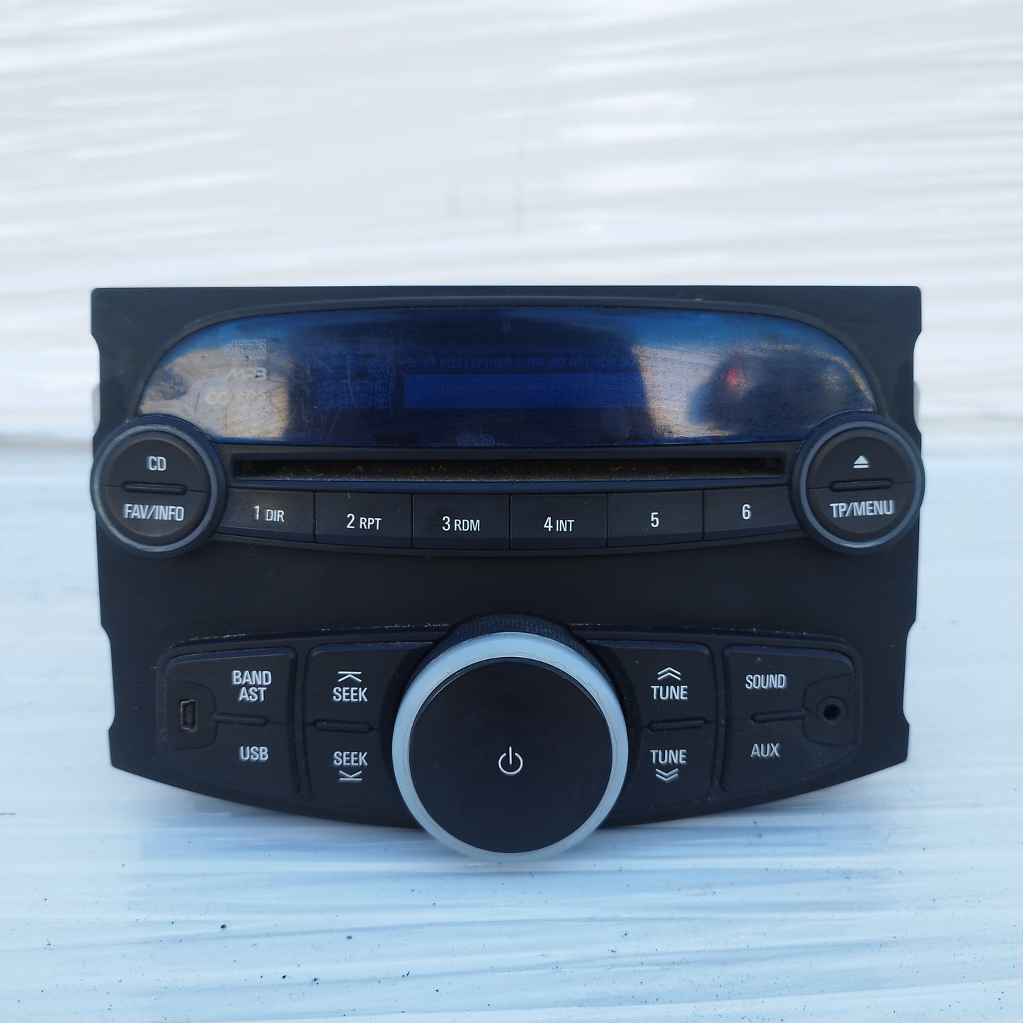 Autoradio Chevrolet Spark 2010 cod: 95986359 ecoDM037