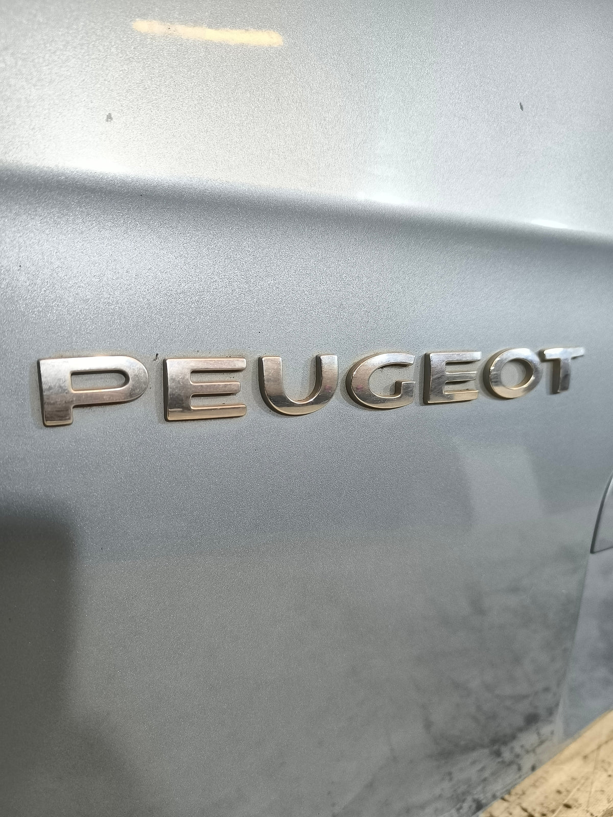 Portellone celeste scuro Peugeot 5008 anno 2009-2016 ecoAG9732