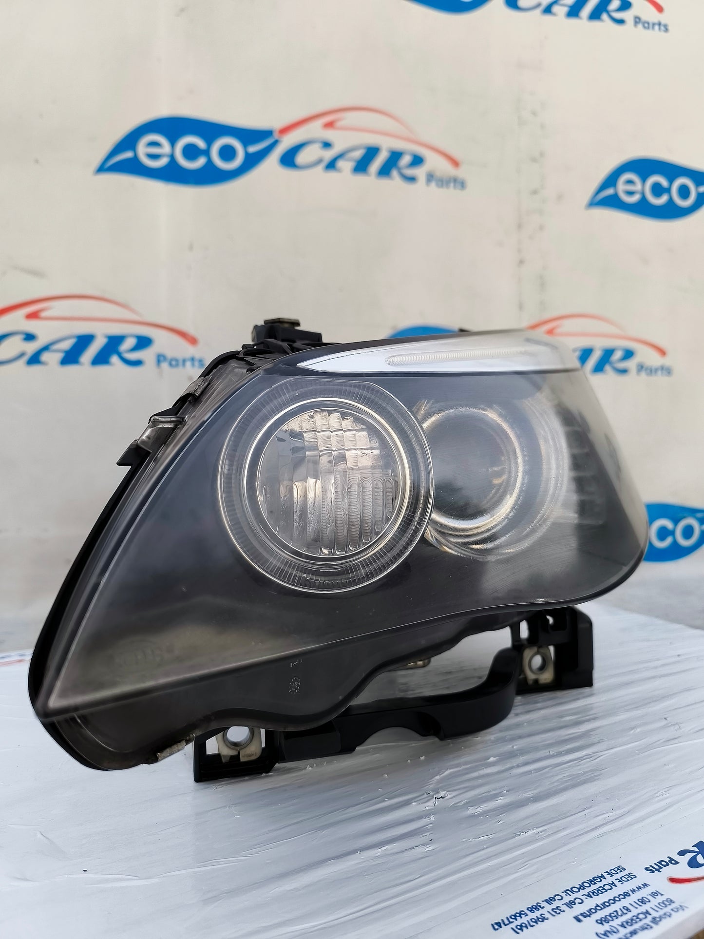 Xenon left front light BMW 5 Series e60 ecoAG5783