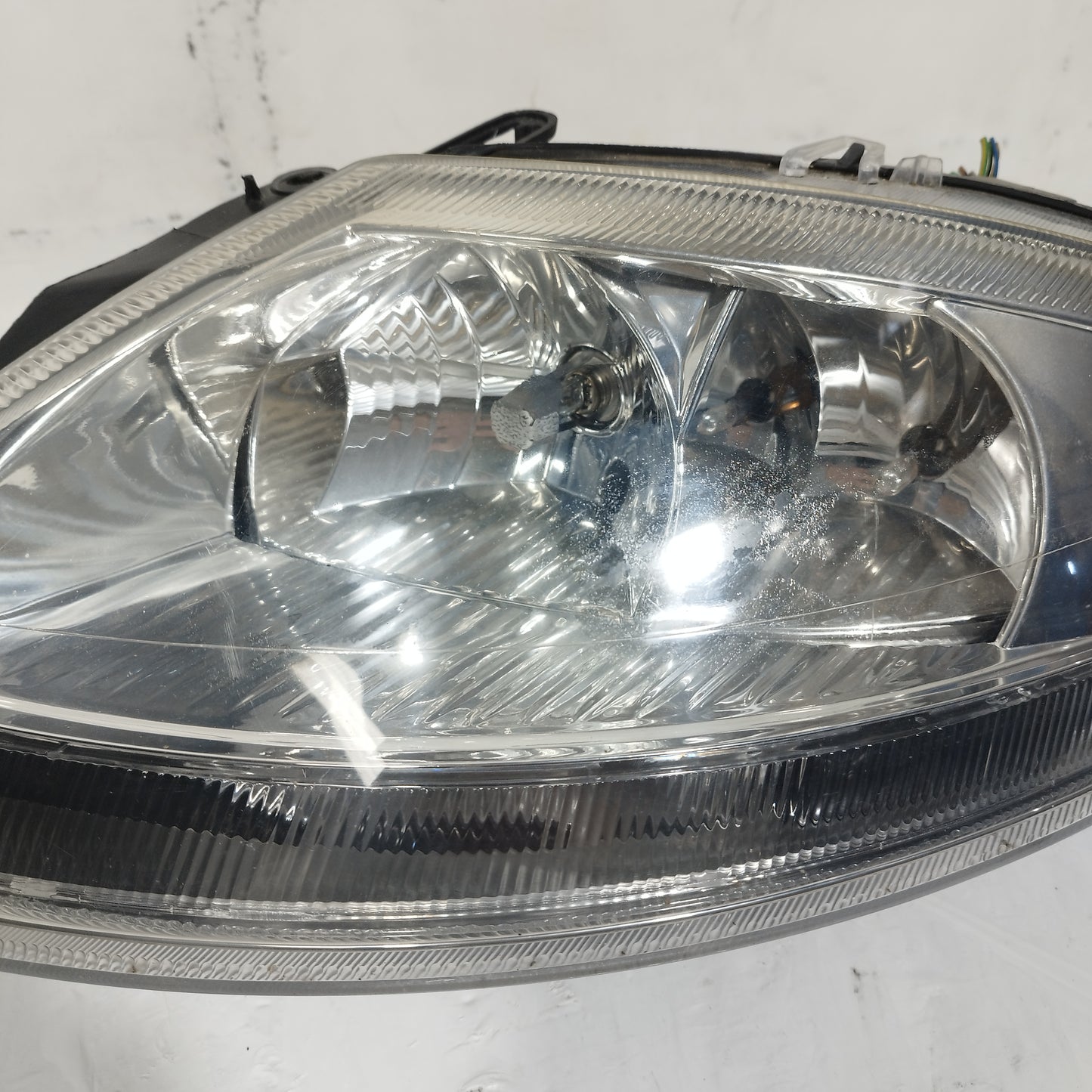 Fanale anteriore sx Citroen C3 I Serie 2002-2008 DEPO cod: 08-552-1117L ecoAC14988