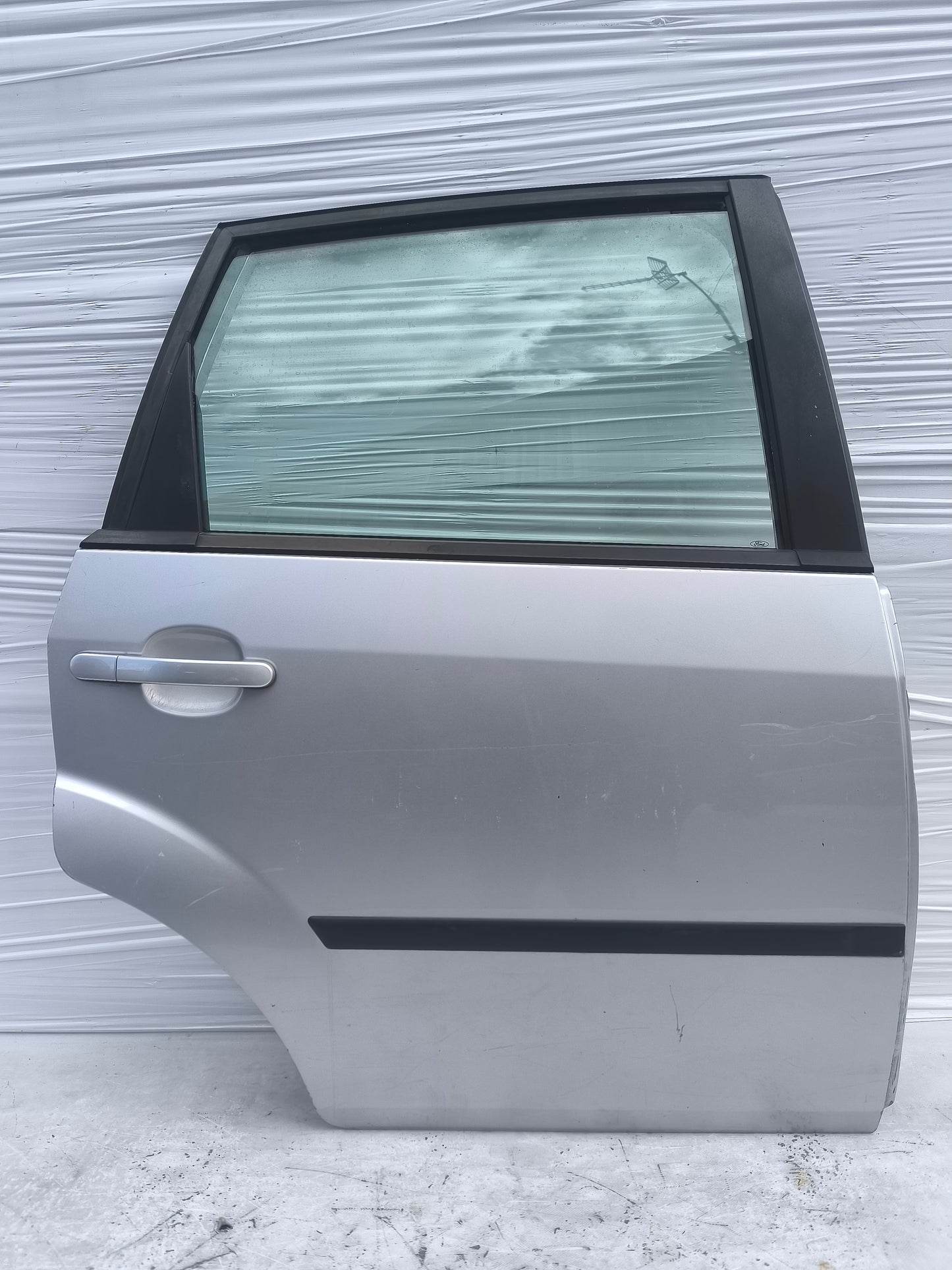 Sportello posteriore dx Ford Fiesta 2005 grigio argento ecoAG8077
