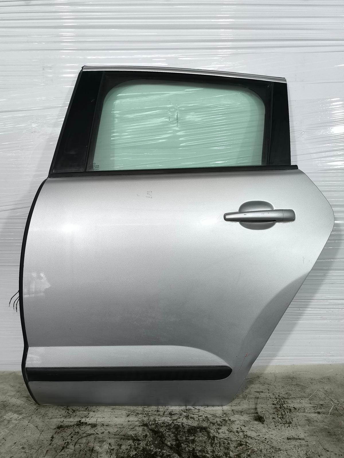 Sportello posteriore sx grigio argento Peugeot 3008 anno 2009-2016 ecoAG9716