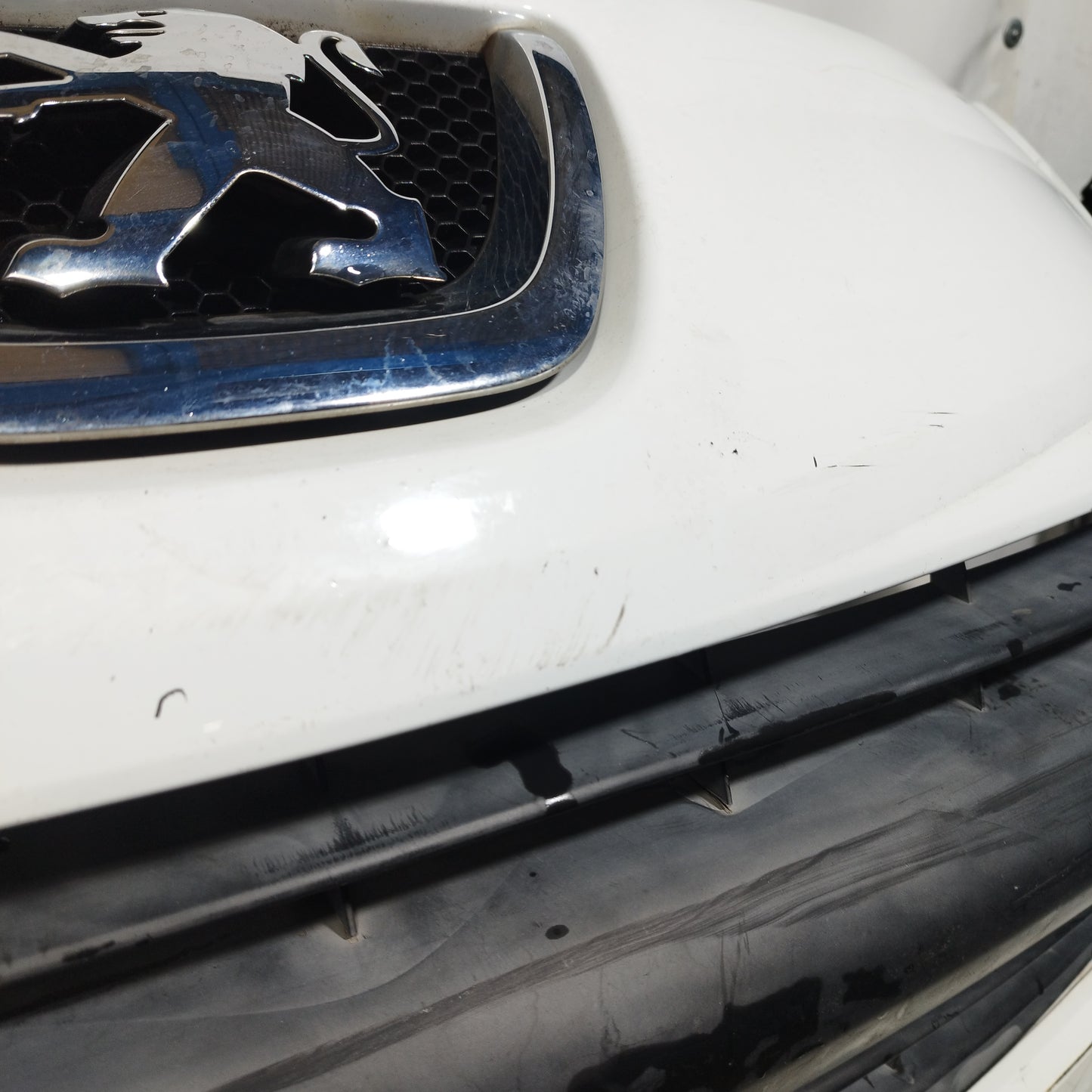 Paraurti anteriore bianco Peugeot 207 2006-2009 ecoAC15173