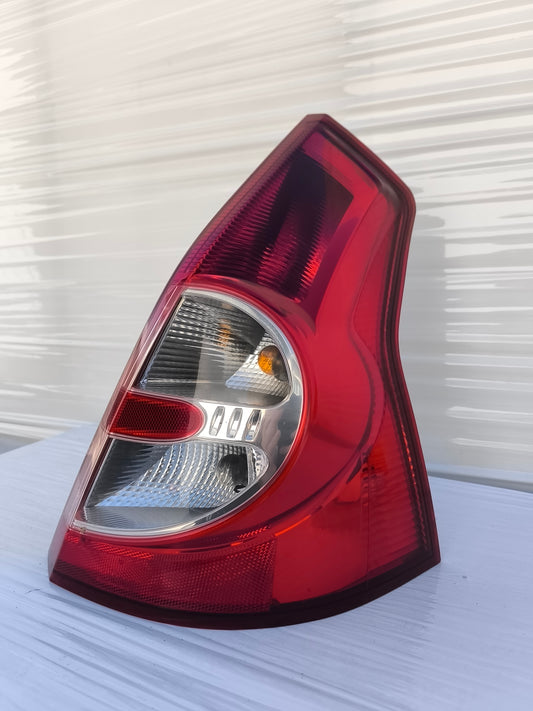 Fanale posteriore dx Dacia Sandero anno 2009 ecoAG8096